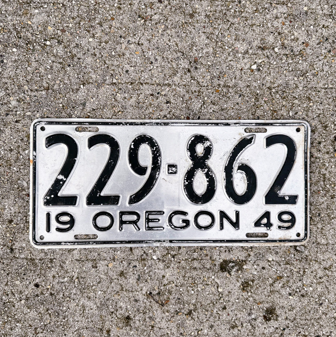 Photo of a 1949 Oregon License Plate Auto Tag Garage Decor Vintage 229 862 with original patina