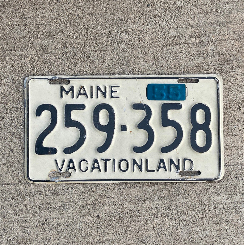 Photo of a 1950 1955 Maine License Plate Auto Tag Garage Decor Vintage 259 358 with original patina