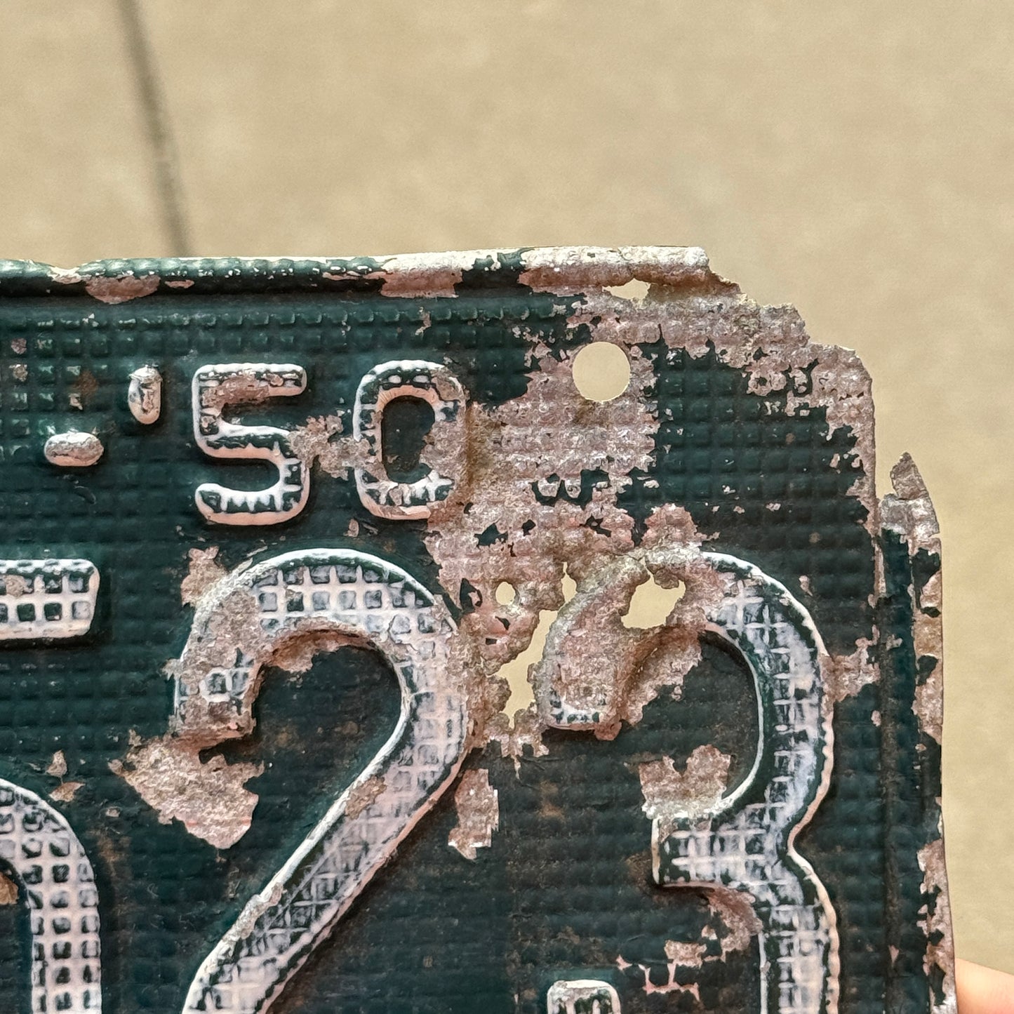 1950 Kentucky License Plate Auto Tag Oldham Waffle 579 523