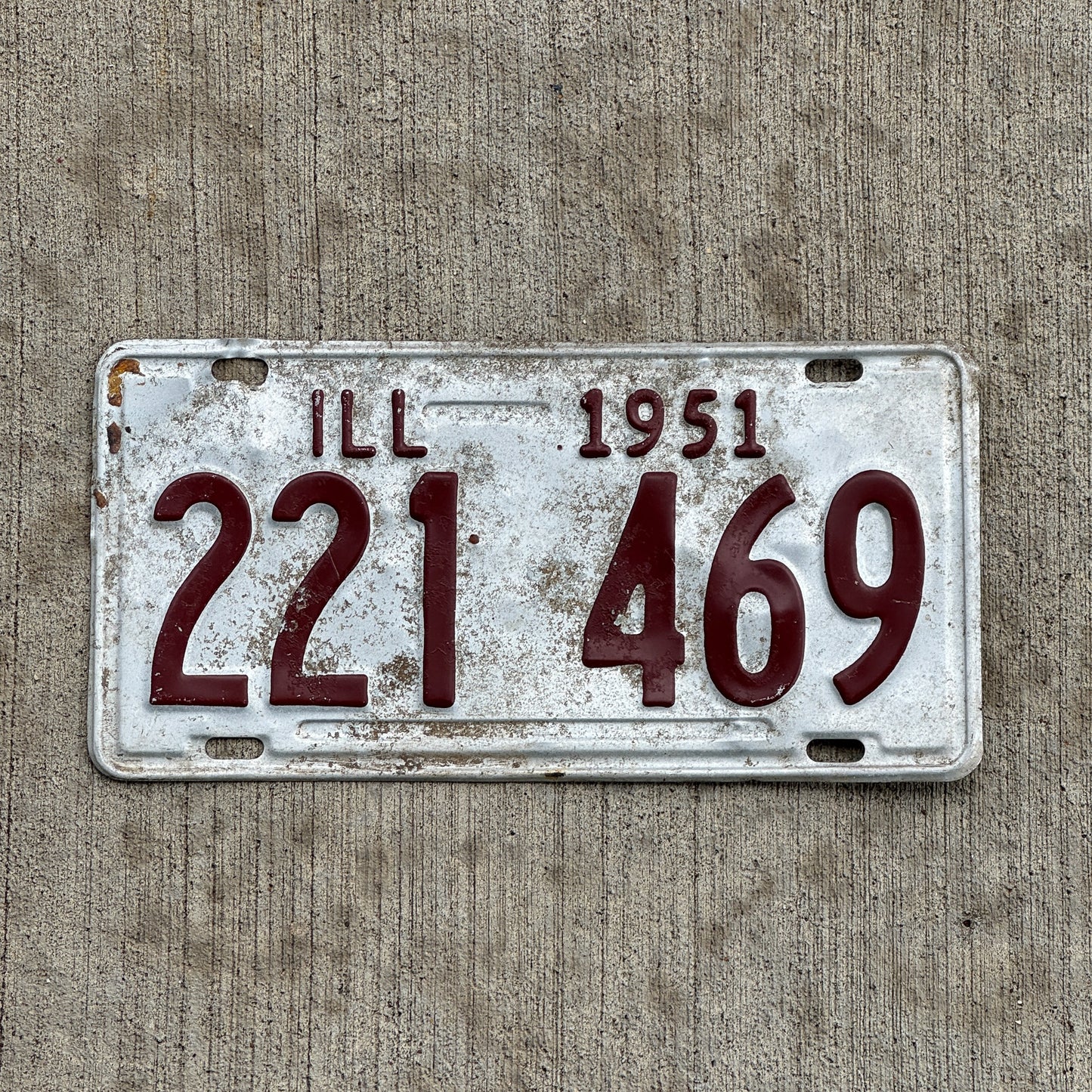 Photo of a 1951 Illinois License Plate Auto Tag Garage Decor Vintage 221 469 with original patina