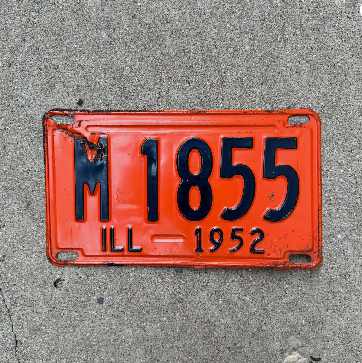 Photo of a 1952 Illinois MUNICIPAL License Plate Auto Tag Garage Decor Vintage License Plate Auto Tag Garage Decor M 1855