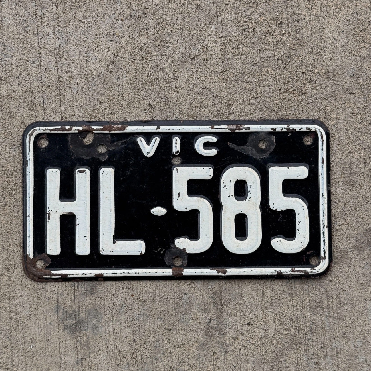 Photo of a 1953 1979 Australia Victoria Motorcycle License Plate Auto Tag Garage Decor Vintage HL585