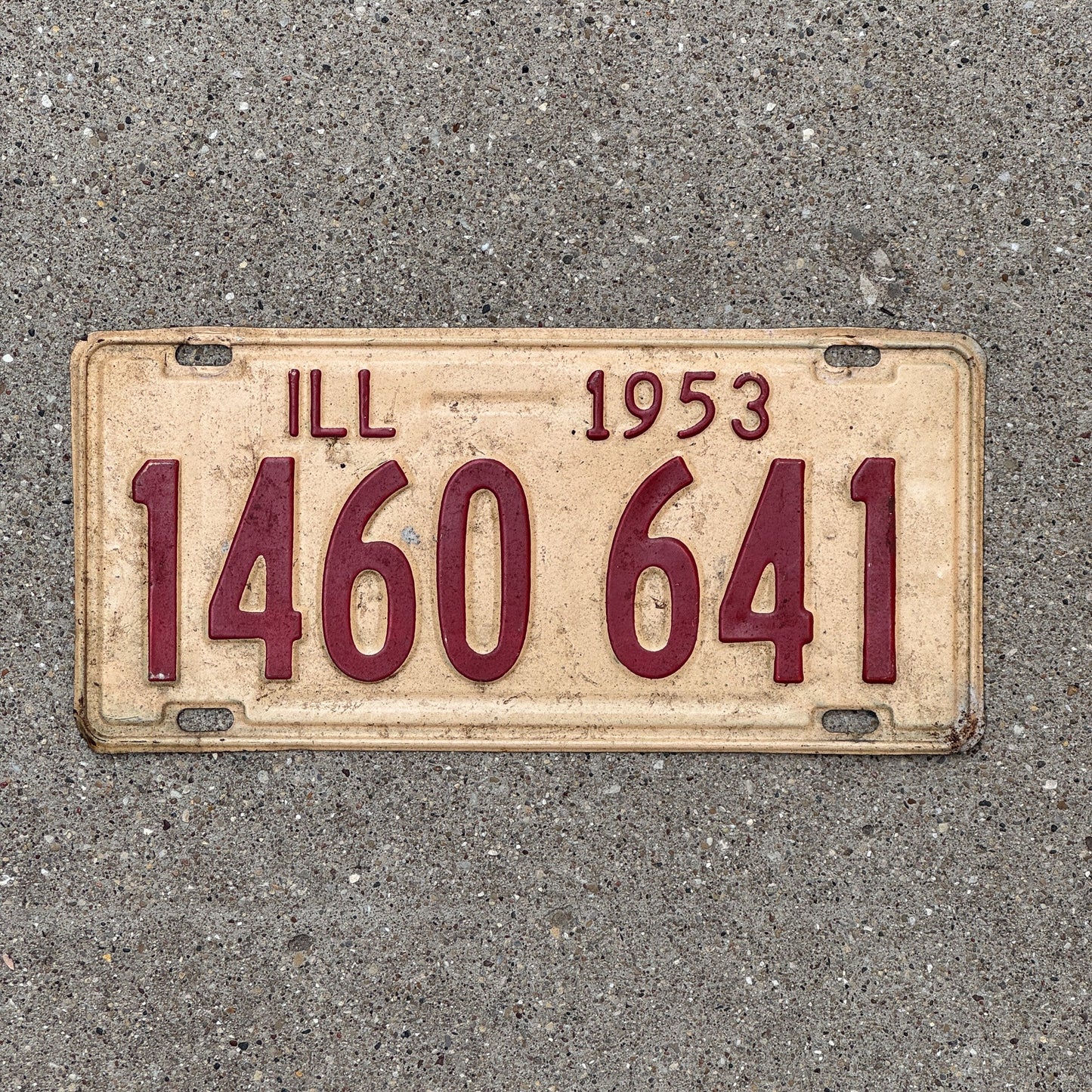 Photo of a 1953 Illinois License Plate Auto Tag Garage Decor Vintage 1460 641