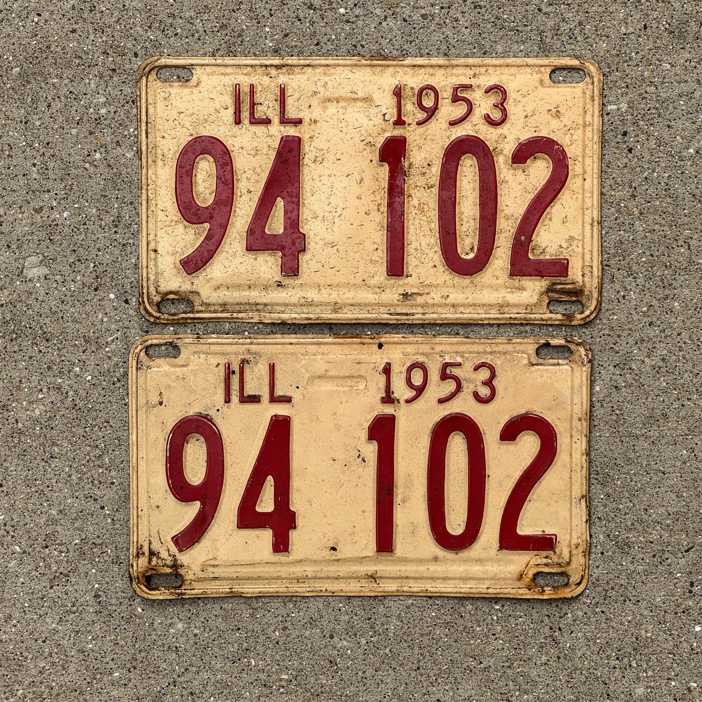 Photo of a 1953 Illinois License Plate PAIR Auto Tag Garage Decor Vintage 94 102