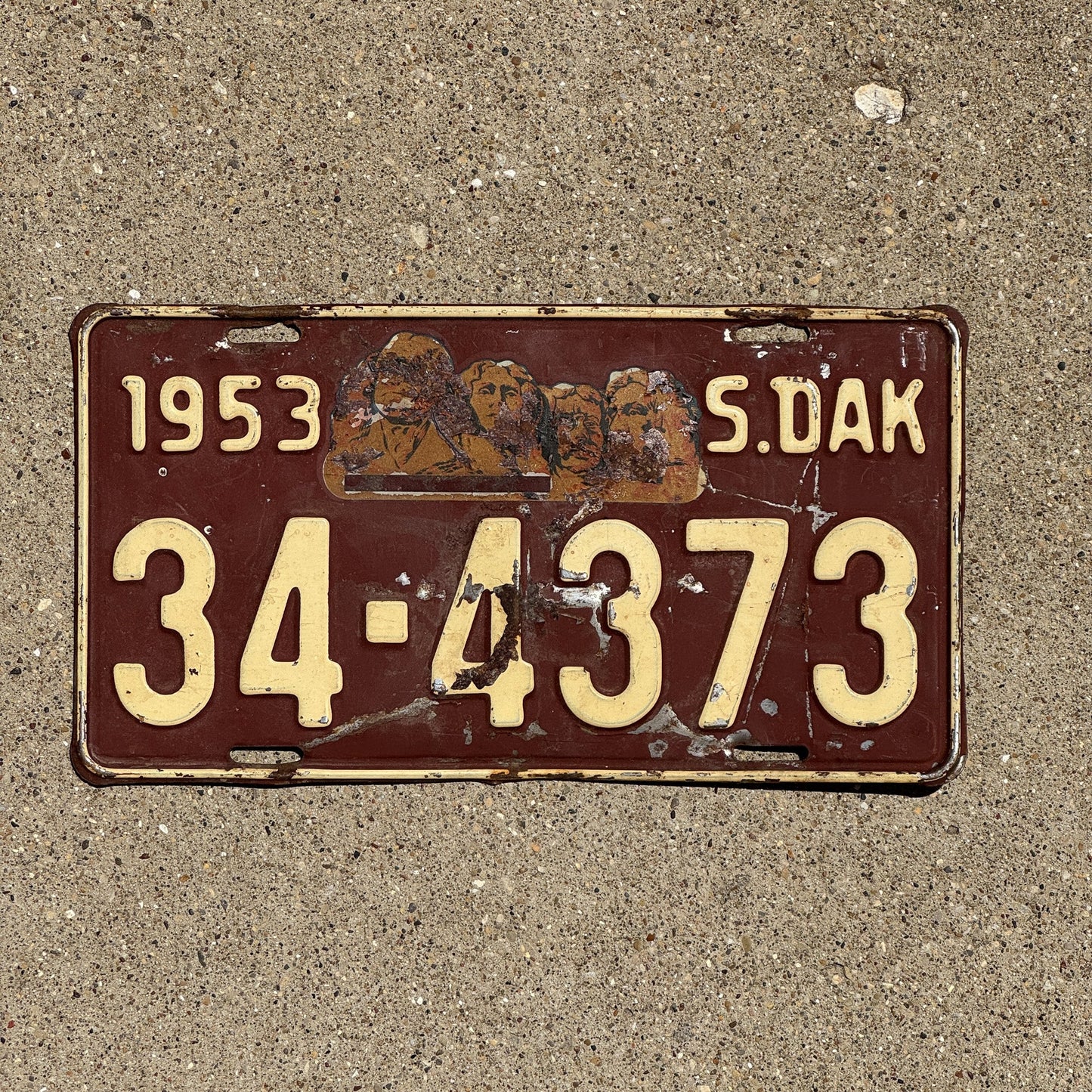 Photo of a 1953 South Dakota License Plate Auto Tag Garage Decor Vintage Hutchinson 34 4373