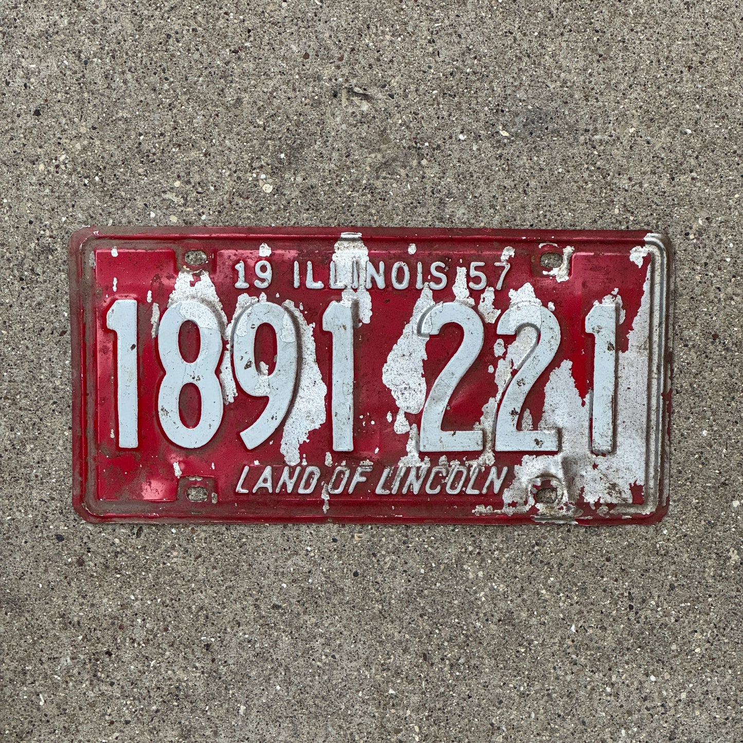 Photo of a 1957 Illinois License Plate Auto Tag Garage Decor Vintage 1 891 221 with original patina