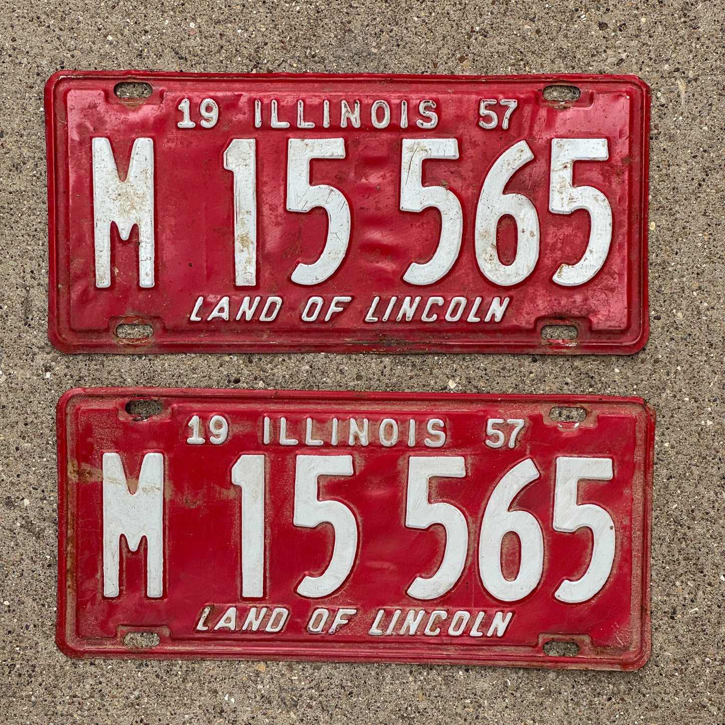 Photo of a 1957 Illinois Municipal License Plate Pair Auto Tag Garage Decor Vintage M 15 565 with original patina