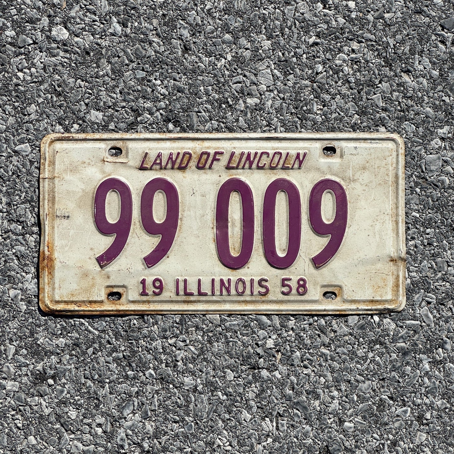 Photo of a 1958 Illinois License Plate Auto Tag Garage Decor Vintage Full House 99 009