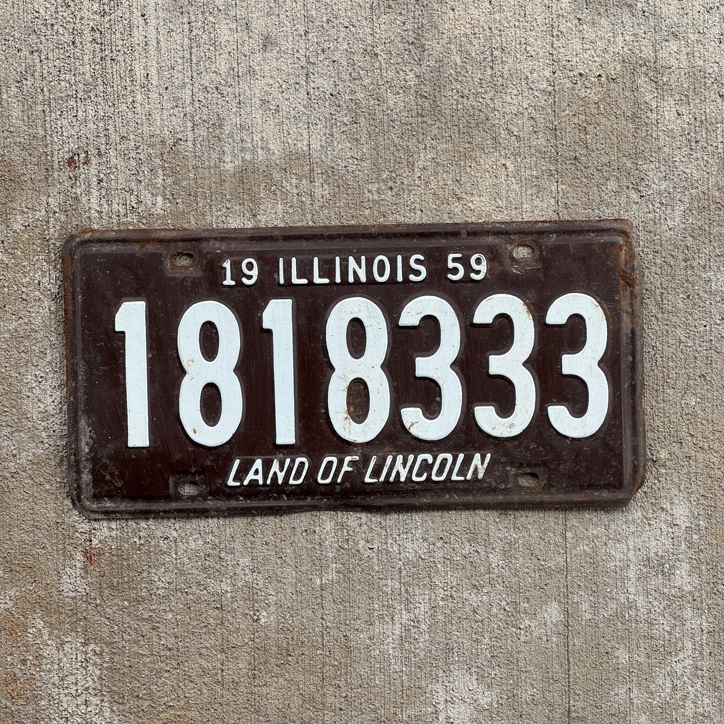 Photo of a 1959 Illinois License Plate Auto Tag Garage Decor Vintage Repeat Repeating 1 818 333 with original patina