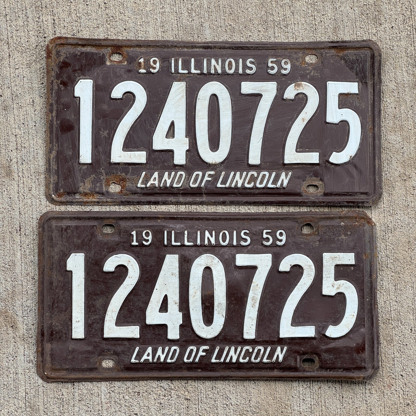 Photo of a 1959 Illinois License Plate Pair Auto Tag Garage Decor Vintage 1 240 725 with original patina