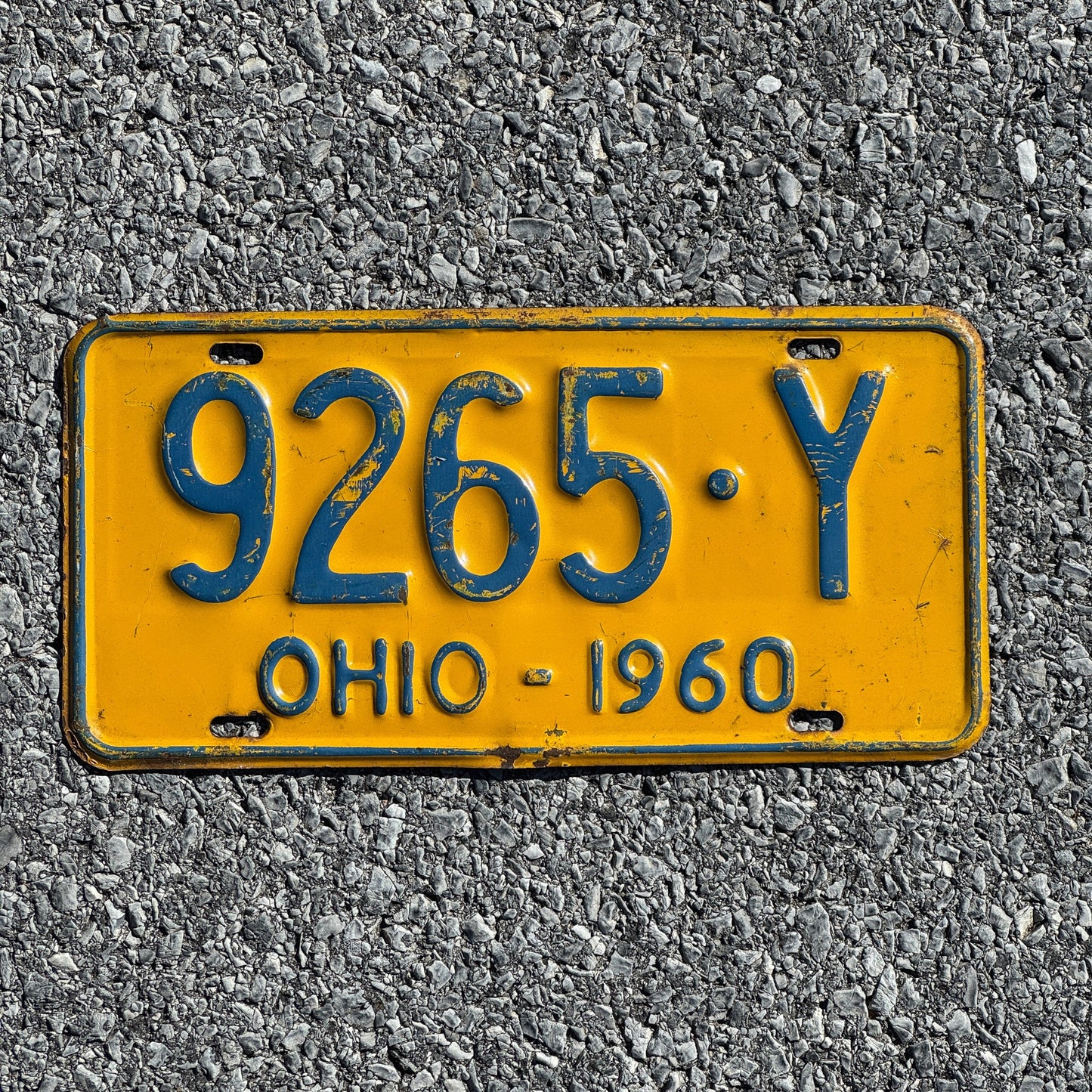 Photo of a 1960 Ohio License Plate Auto Tag Garage Decor Vintage 9265 Y