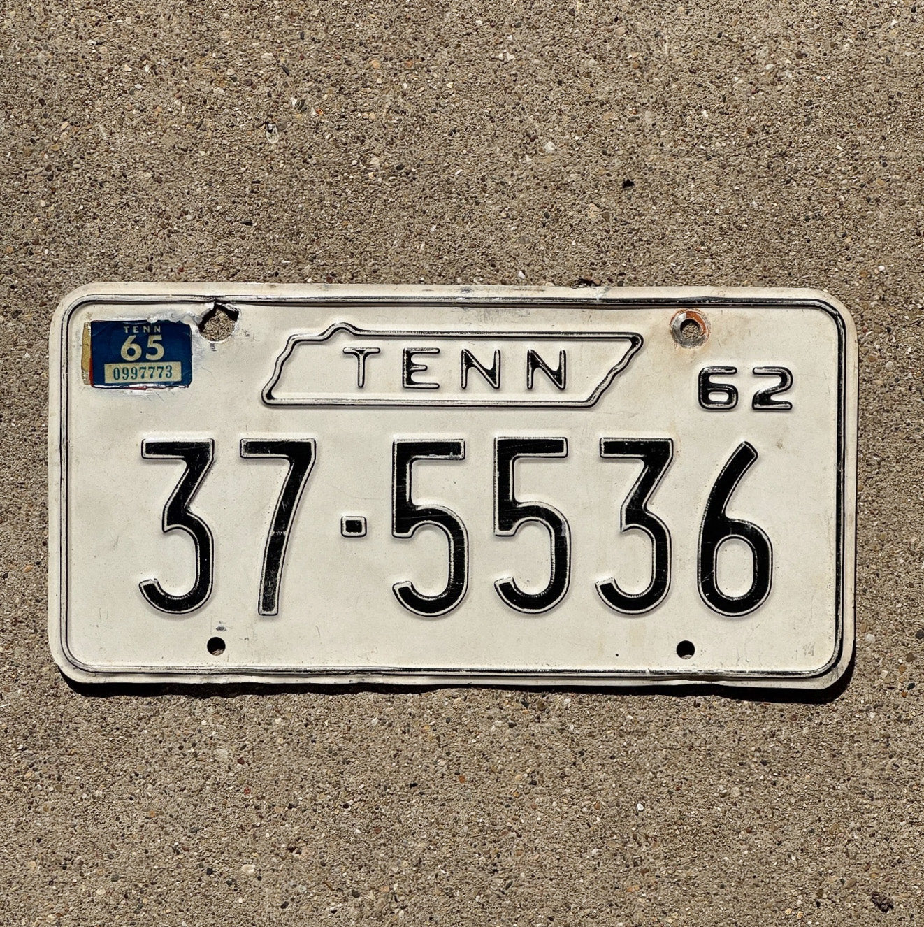 Photo of a 1962 1965 Tennessee License Plate Auto Tag Garage Decor Vintage 37 5536 with original patina