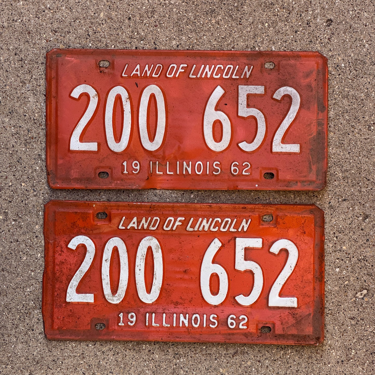 Photo of a 1962 Illinois License Plate Pair Auto Tag Garage Decor Vintage 200 652 with original patina
