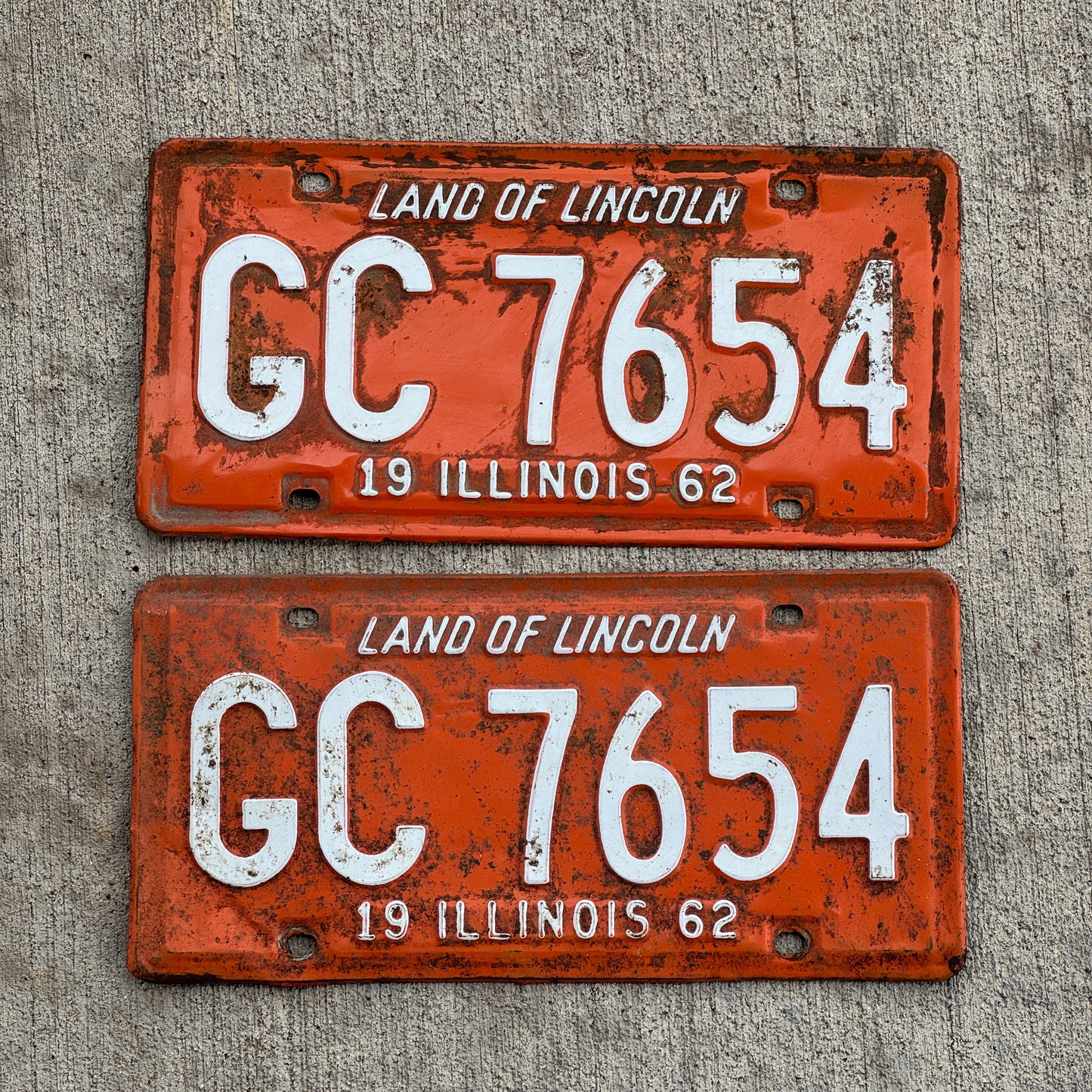 Photo of a 1962 Illinois License Plate Pair Auto Tag Garage Decor Vintage GC 7654 with original patina