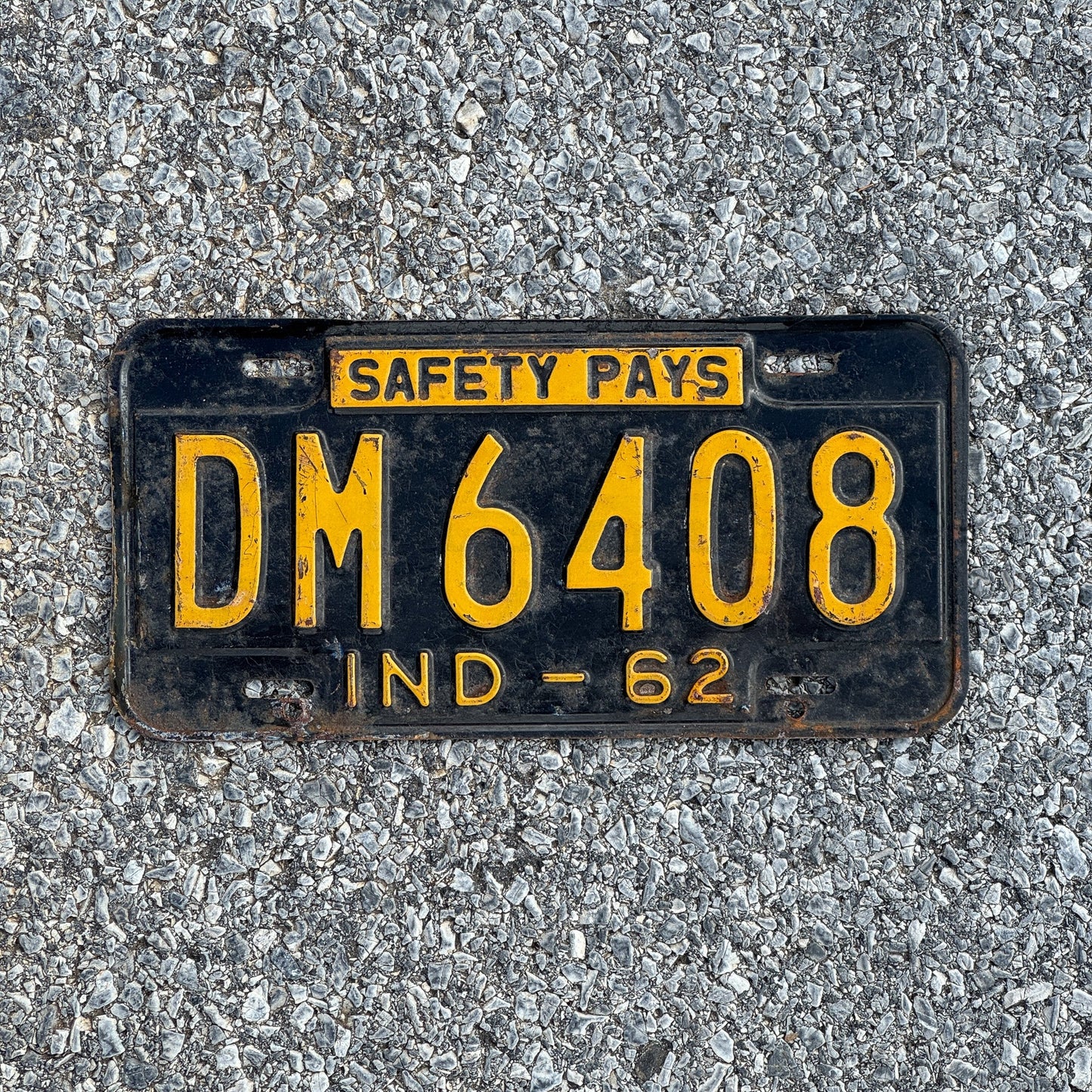 Photo of a 1962 Indiana License Plate Auto Tag Garage Decor Vintage DM6408