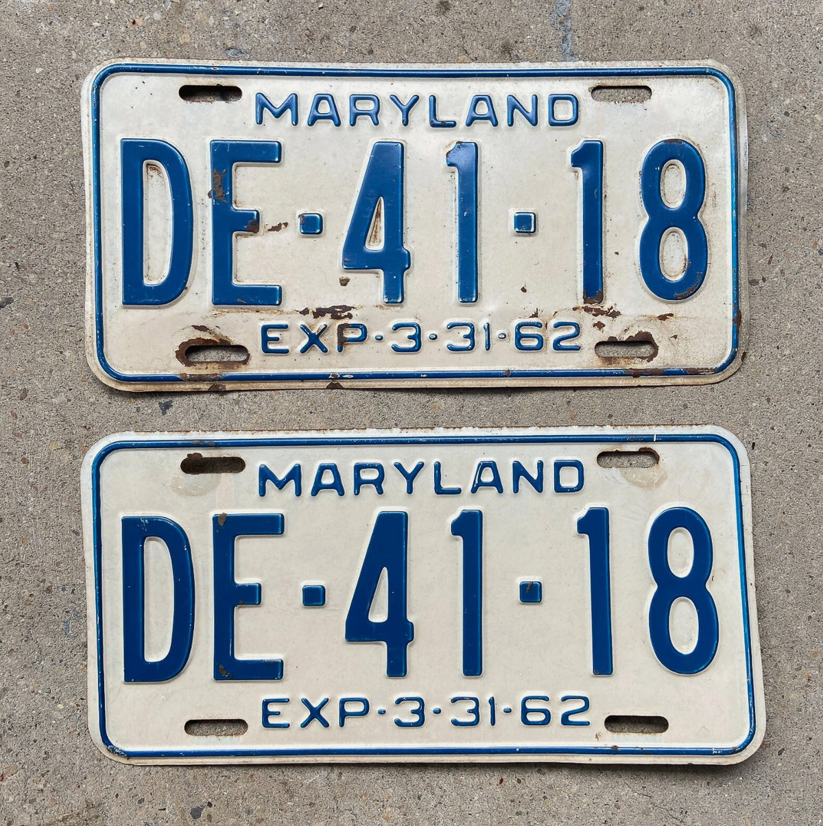 1962 Maryland License Plate Pair Auto Tag DE 4118
