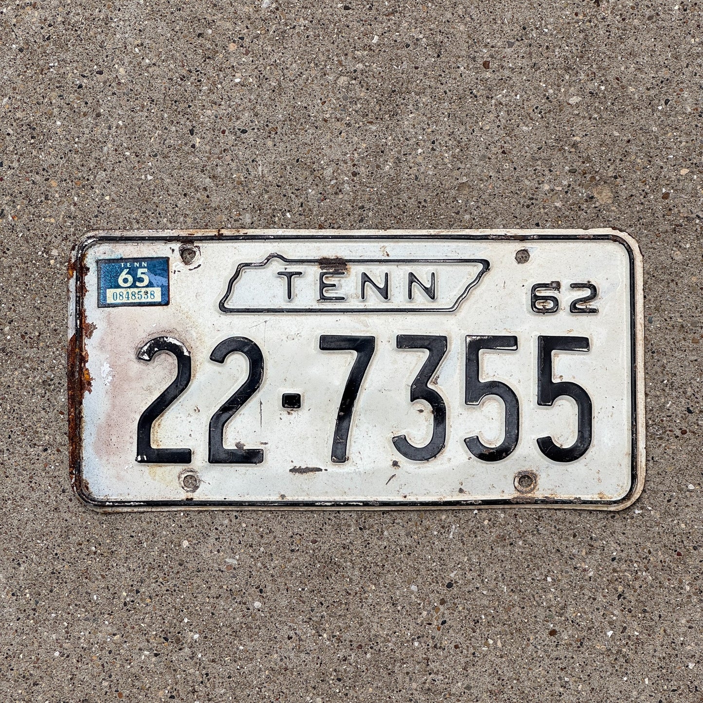 Photo of a 1962 Tennessee License Plate Auto Tag Garage Decor Vintage 22 7355