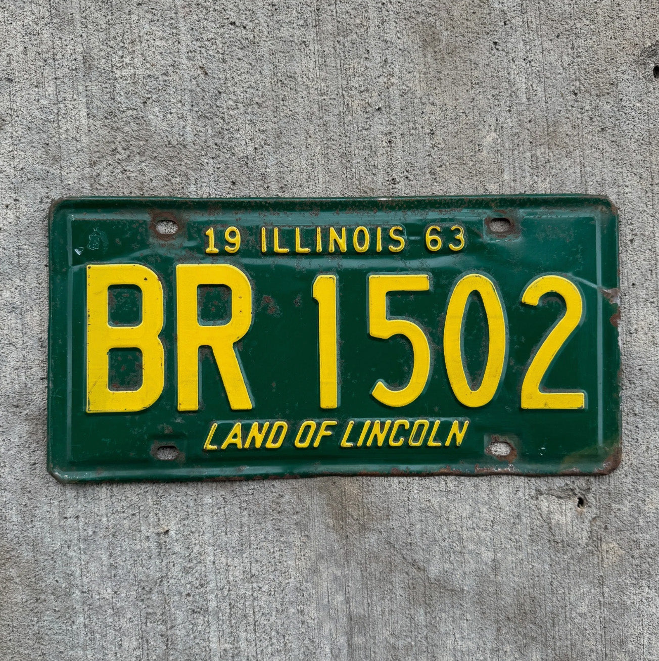 Photo of a 1963 Illinois License Plate Auto Tag Garage Decor Vintage Green Yellow BR 1502