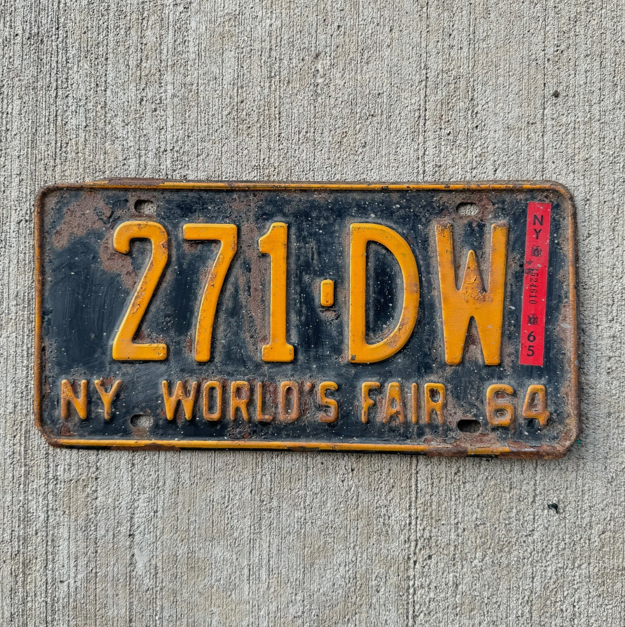 Photo of a 1964 1965 New York License Plate Auto Tag Garage Decor Vintage Classic Car 271 DW