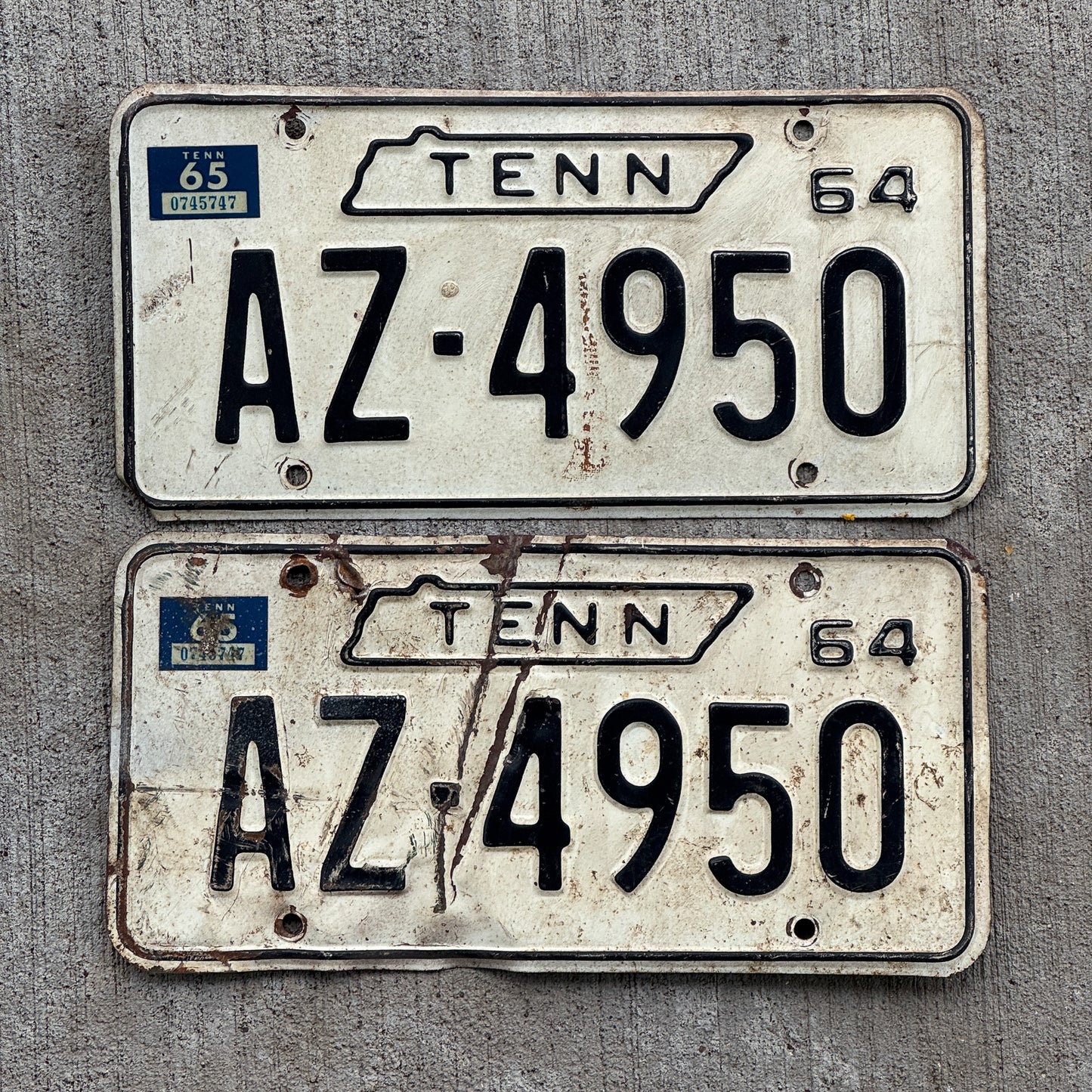 Photo of a 1964 1965 Tennessee License Plate Pair Auto Tag Garage Decor Vintage AZ 4950 with original patina