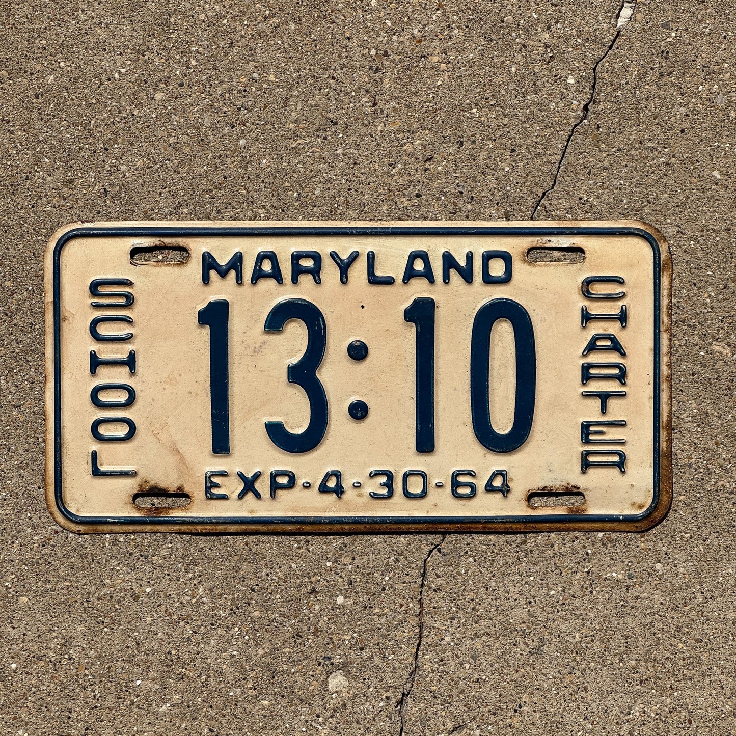 Photo of a 1964 Maryland SCHOOL License Plate Auto Tag Garage Decor Vintage Charter Bus 1310