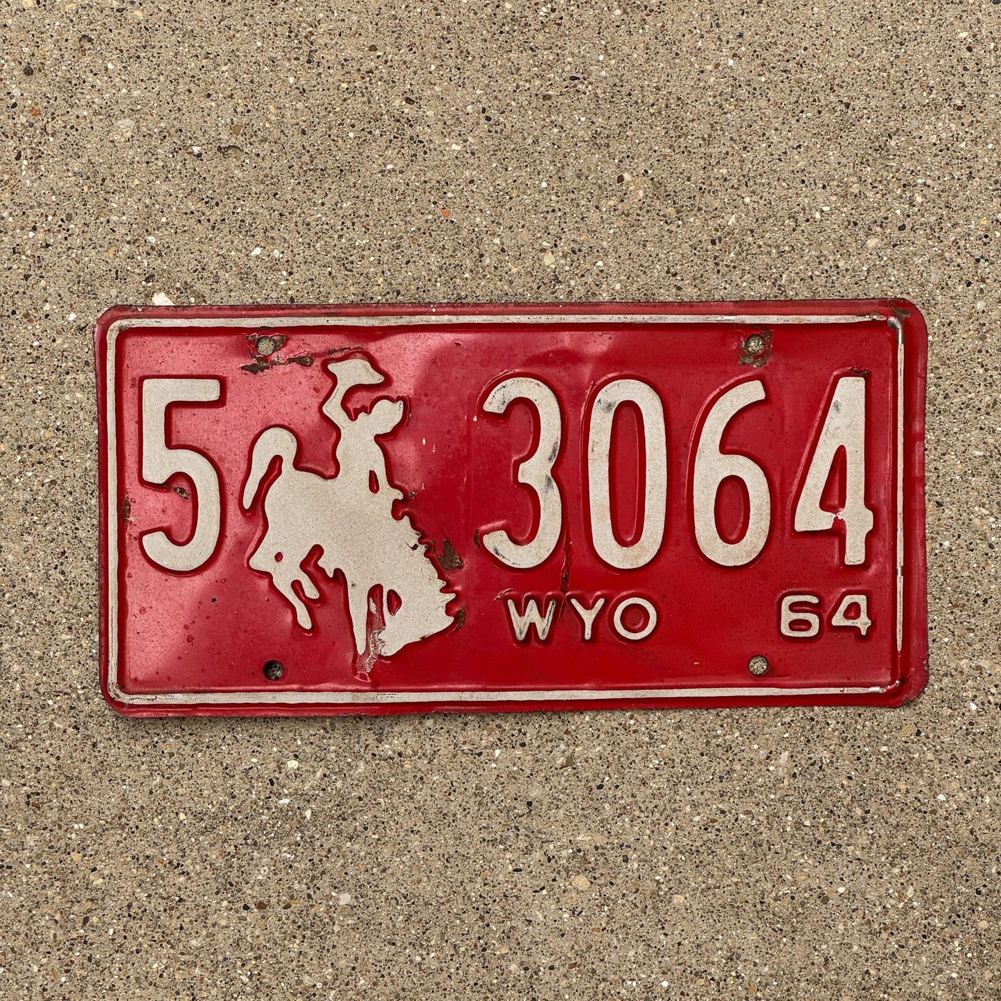 Photo of a 1964 Wyoming License Plate Auto Tag Garage Decor Vintage Horse 5 3064