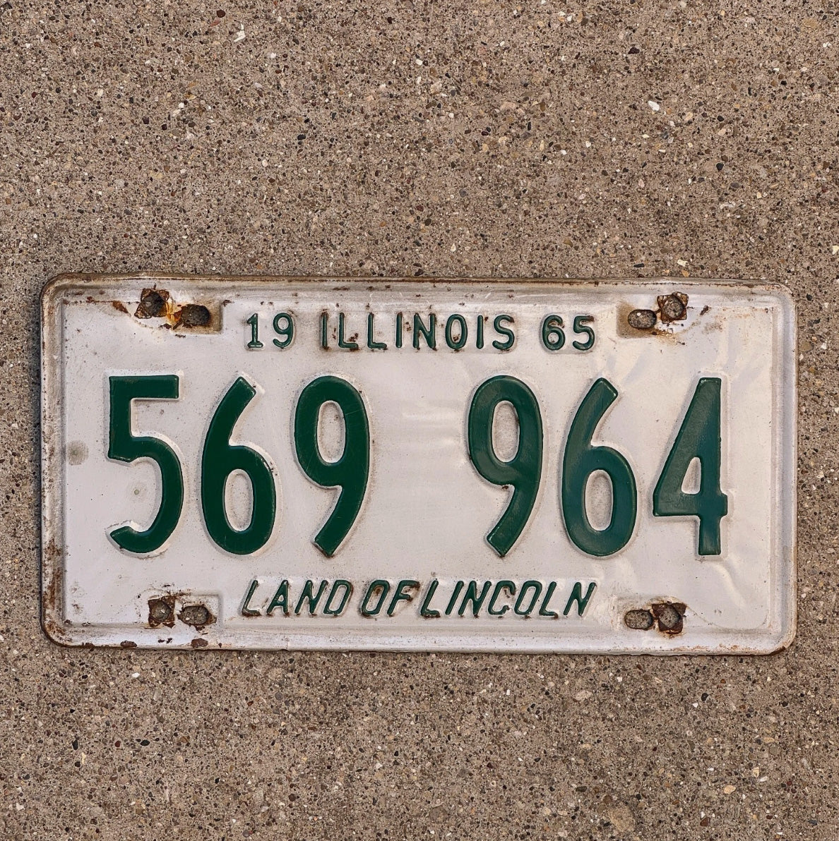 Photo of a 1965 Illinois License Plate Auto Tag Garage Decor Vintage 569 964