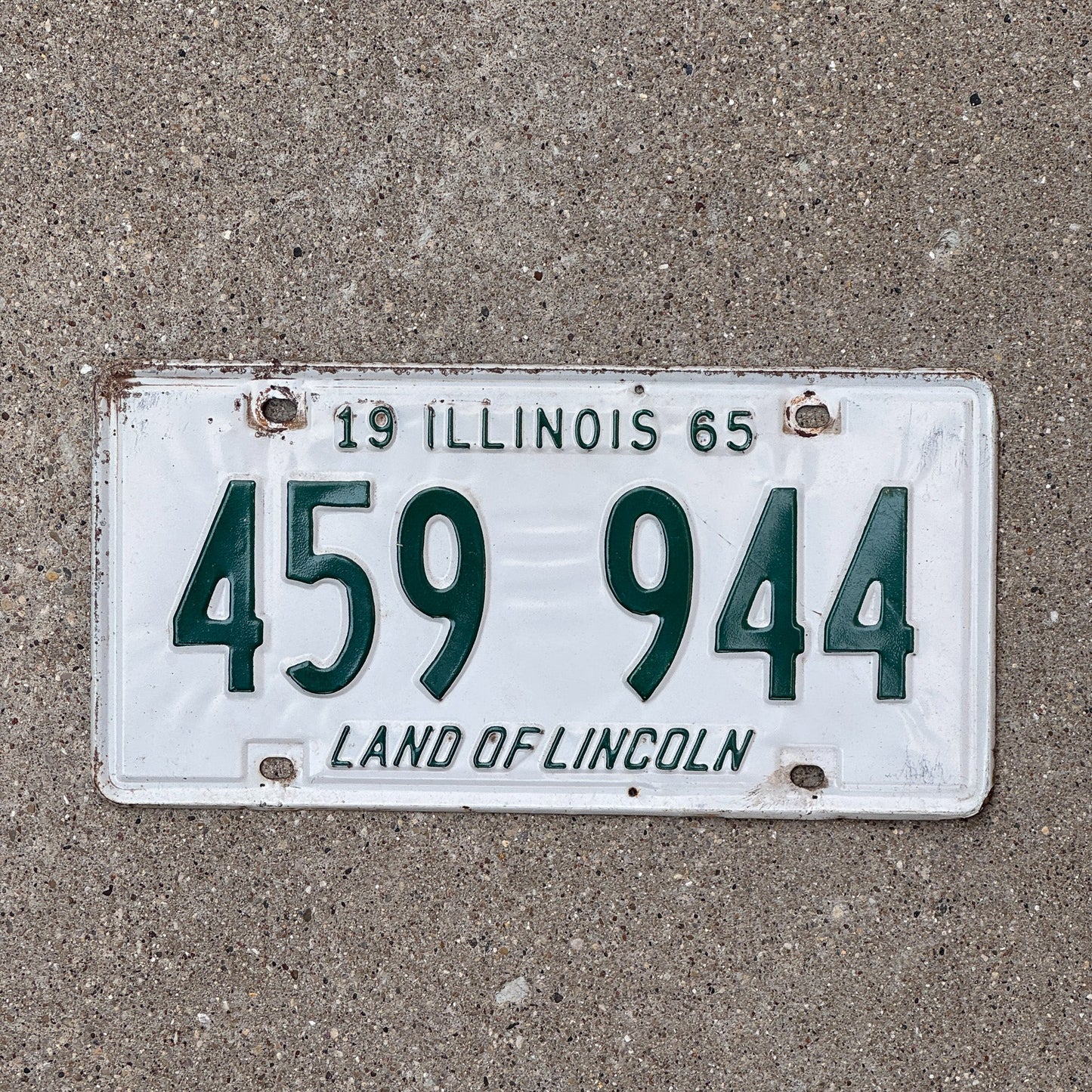 Photo of a 1965 Illinois License Plate Auto Tag Garage Decor Vintage Lincoln 459 944