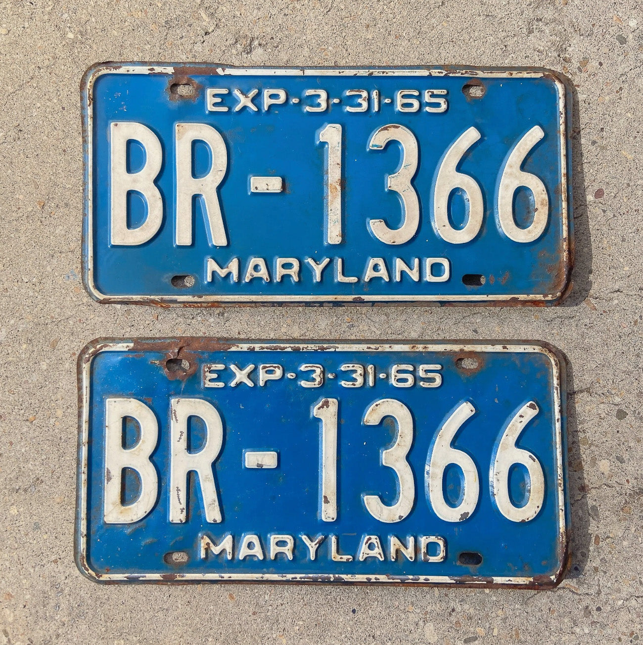 Photo of a 1965 Maryland License Plate Pair Auto Tag Garage Decor Vintage BR 1366 with original patina