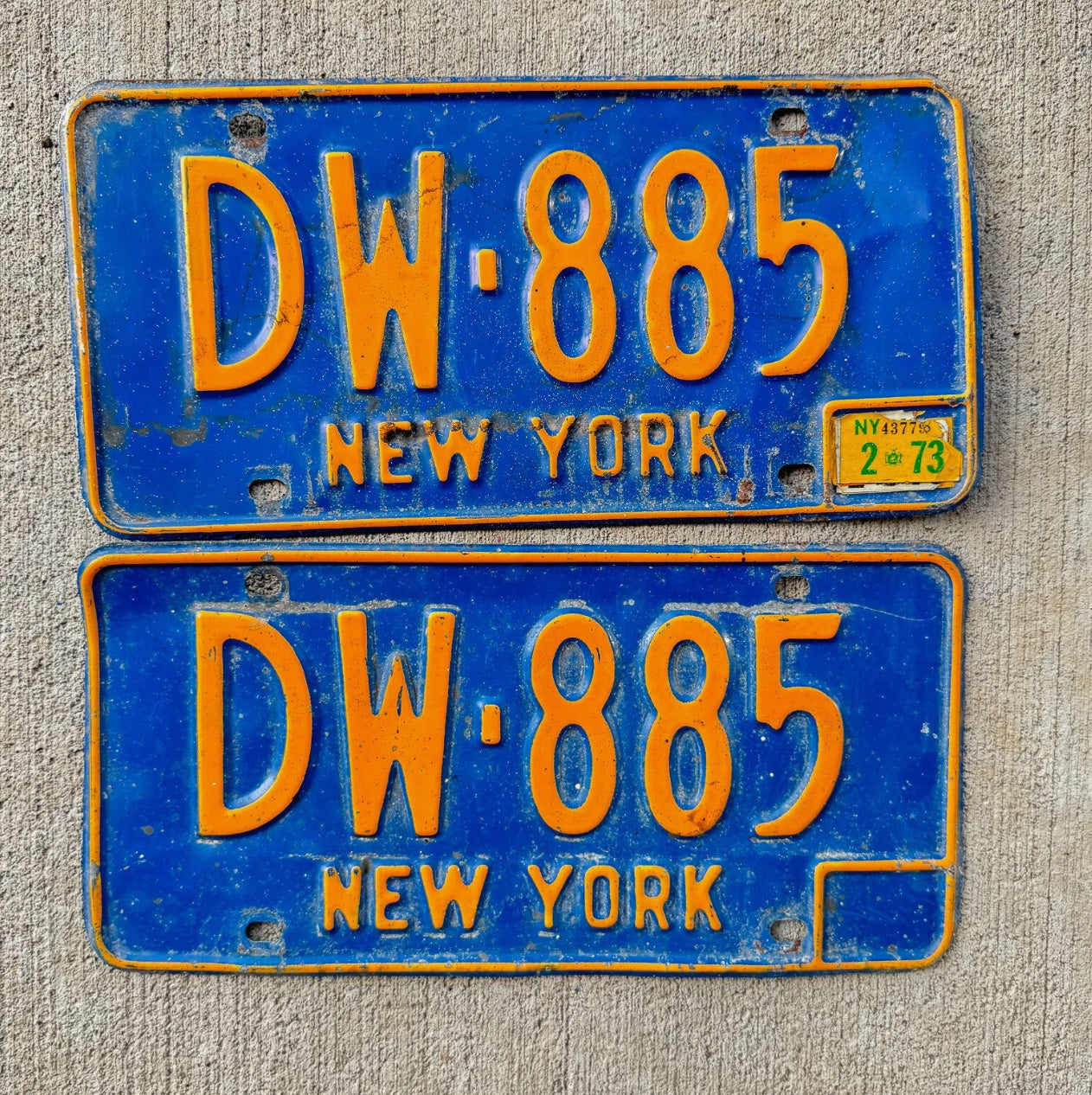 Photo of a 1966 1973 New York License Plate Pair Auto Tag Garage Decor Vintage Classic Car DW 885