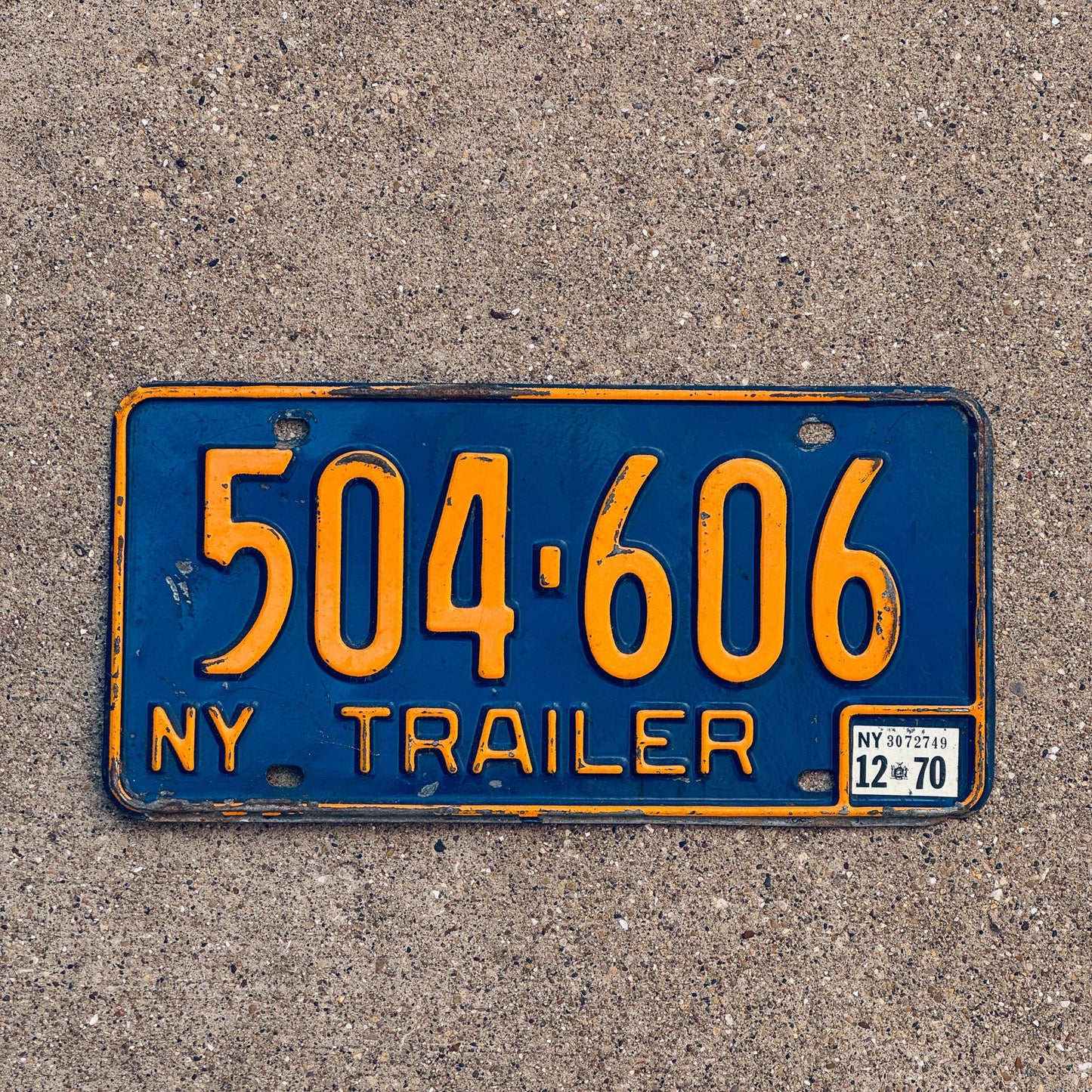 Photo of a 1966 New York TRAILER License Plate Auto Tag Garage Decor Vintage Blue 504 606