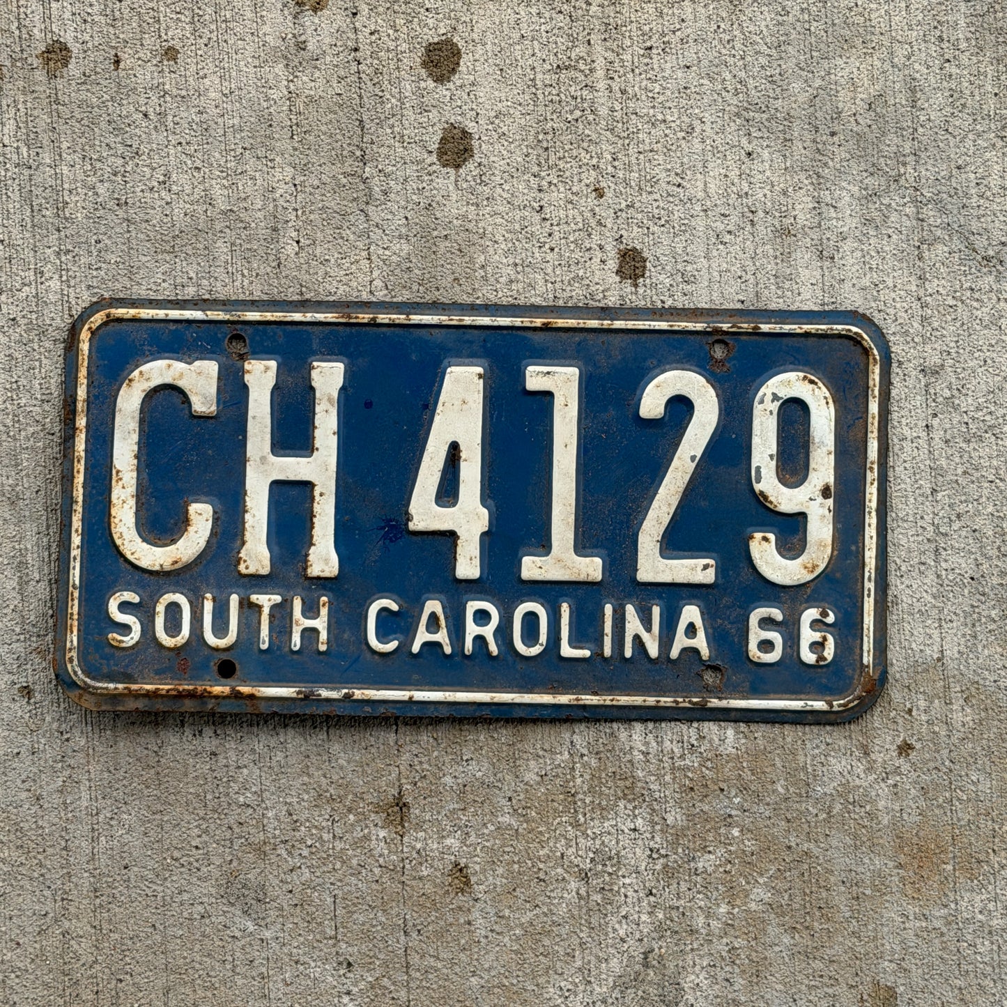 Photo of a 1966 South Carolina License Plate Auto Tag Garage Decor Vintage CH 4129 with original patina