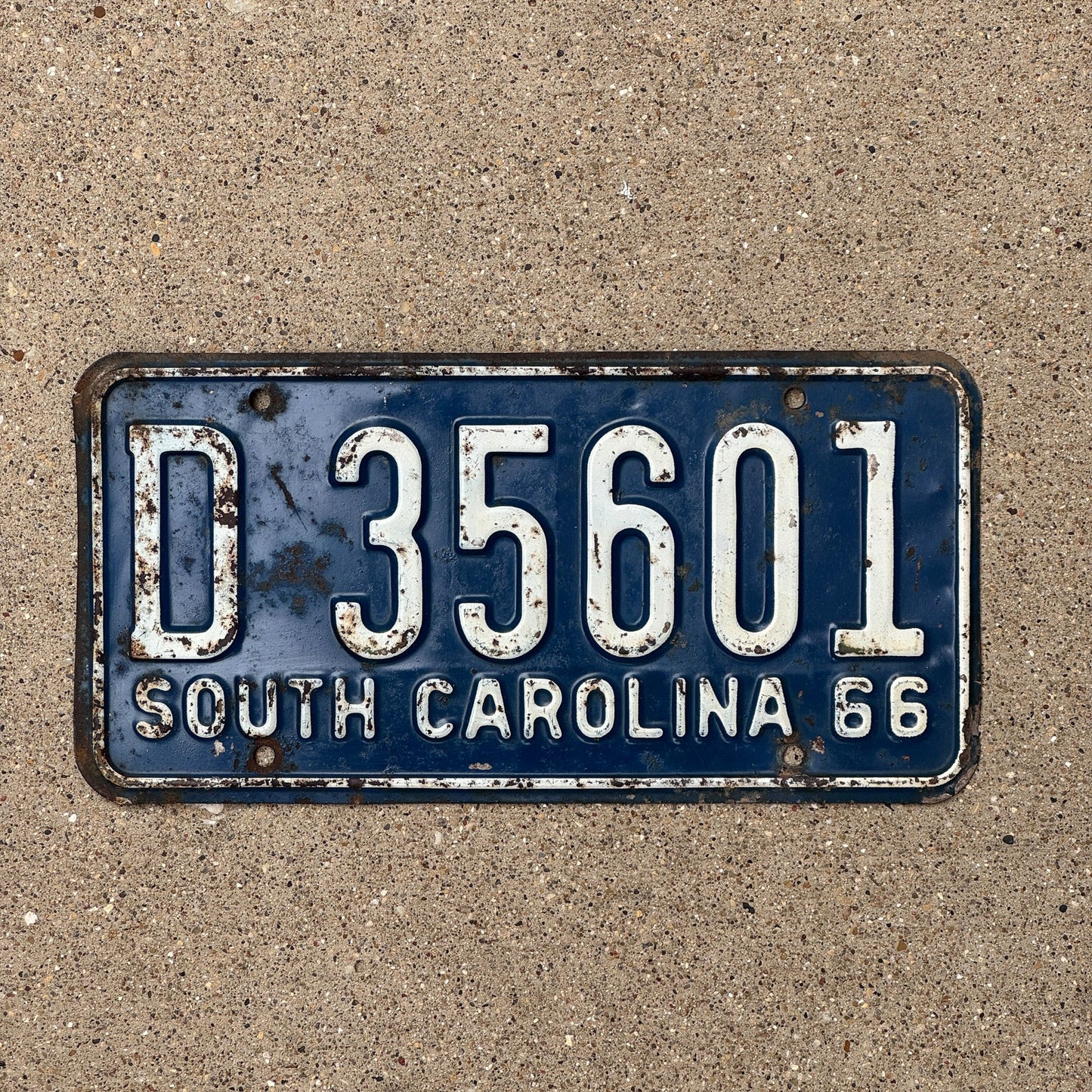 Photo of a 1966 South Carolina License Plate Auto Tag Garage Decor Vintage D 35601
