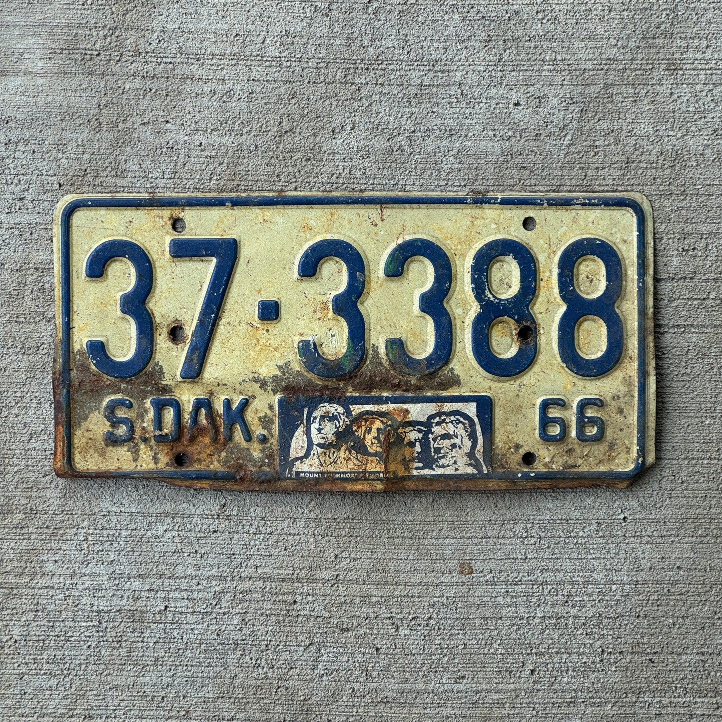 Photo of a 1966 South Dakota License Plate Auto Tag Garage Decor Vintage Hutchinson 37 3388