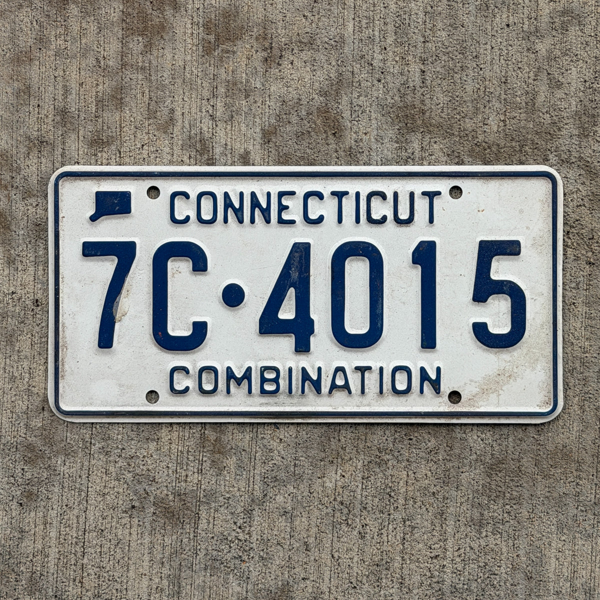 Photo of a 1967 Connecticut Combination License Plate Auto Tag 2 Vintage Garage 7C 4015 with original patina