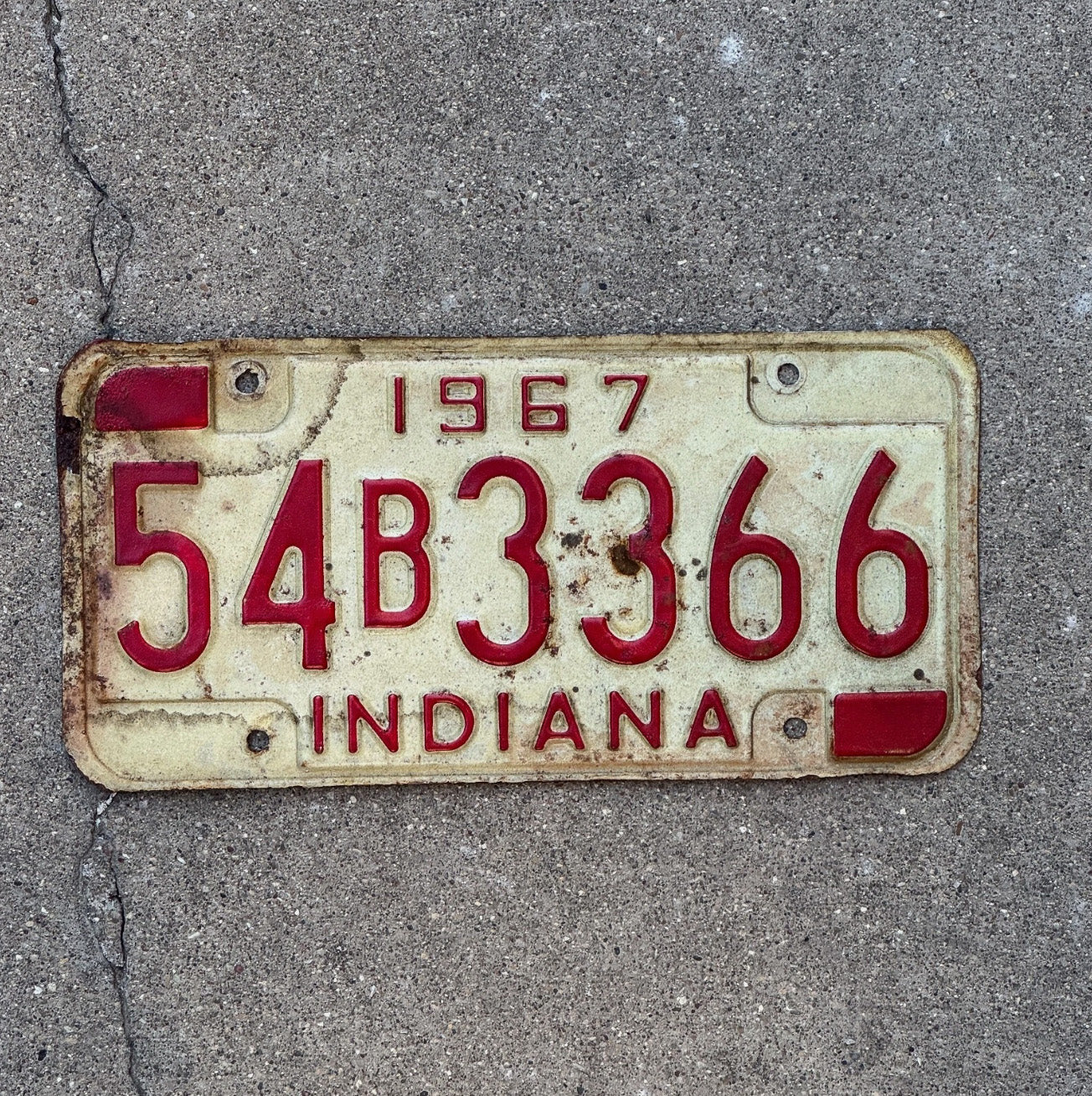 Photo of a 1967 Indiana License Plate Auto Tag Garage Decor 54 B 3366
