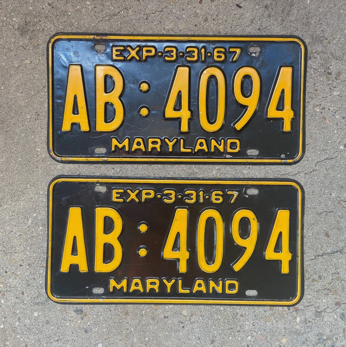 1967 Maryland License Plate Pair Auto Tag High Quality Bad Paint Year AB 4094