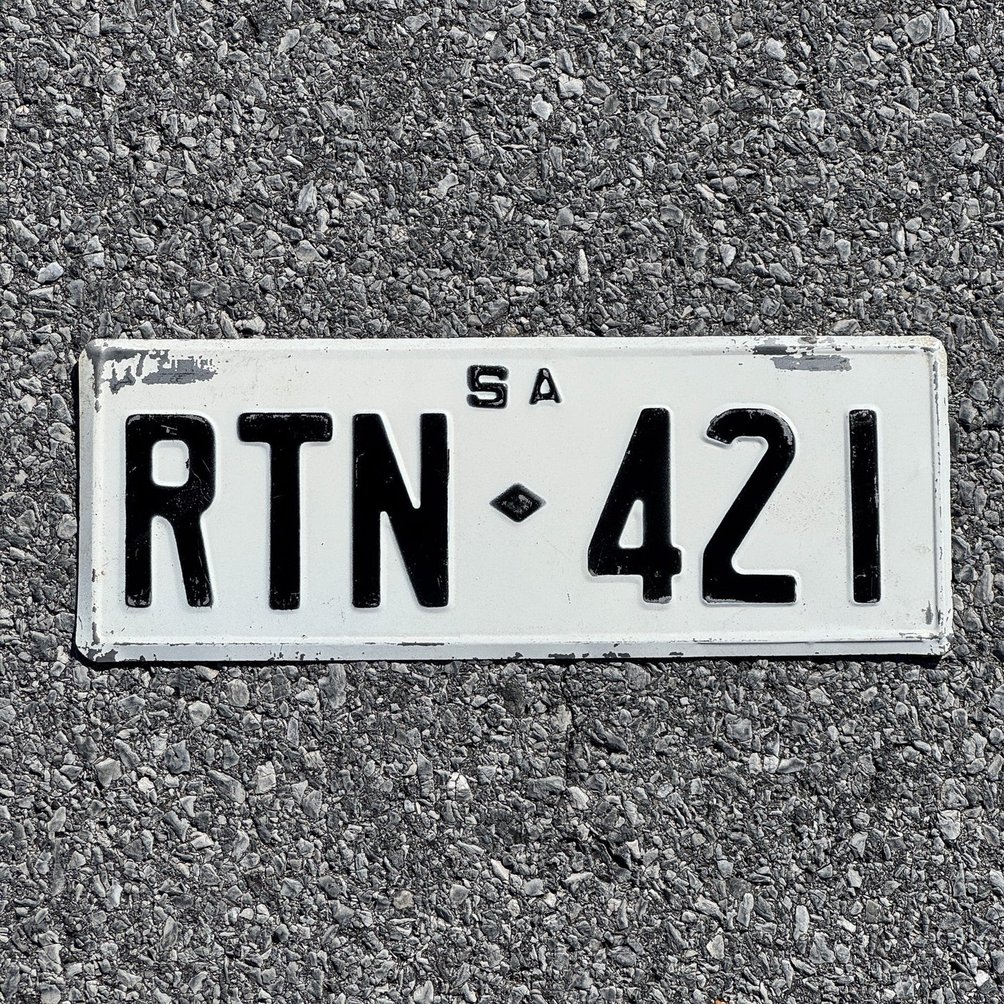 Photo of a 1967 South Australia License Plate Auto Tag Garage Decor Vintage RTN421