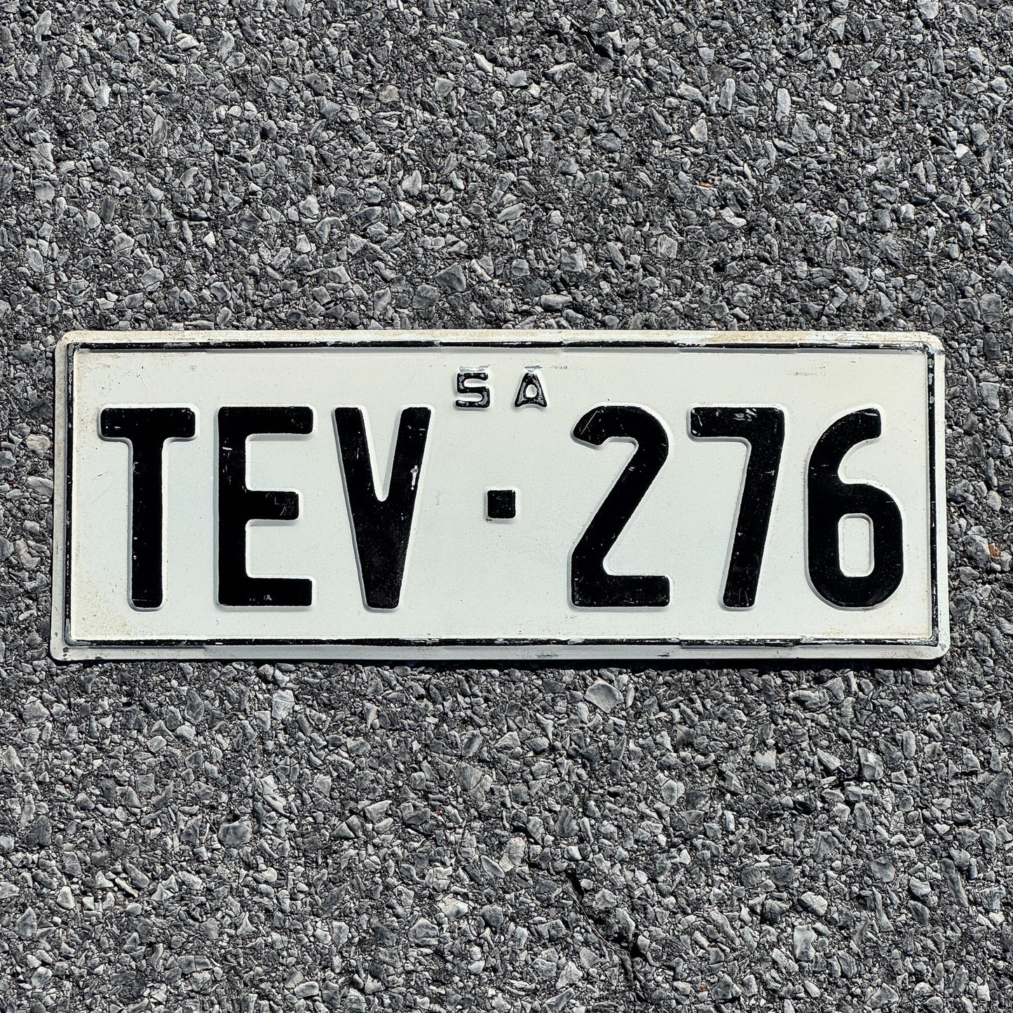 Photo of a 1967 South Australia License Plate Auto Tag Garage Decor Vintage TEV 276