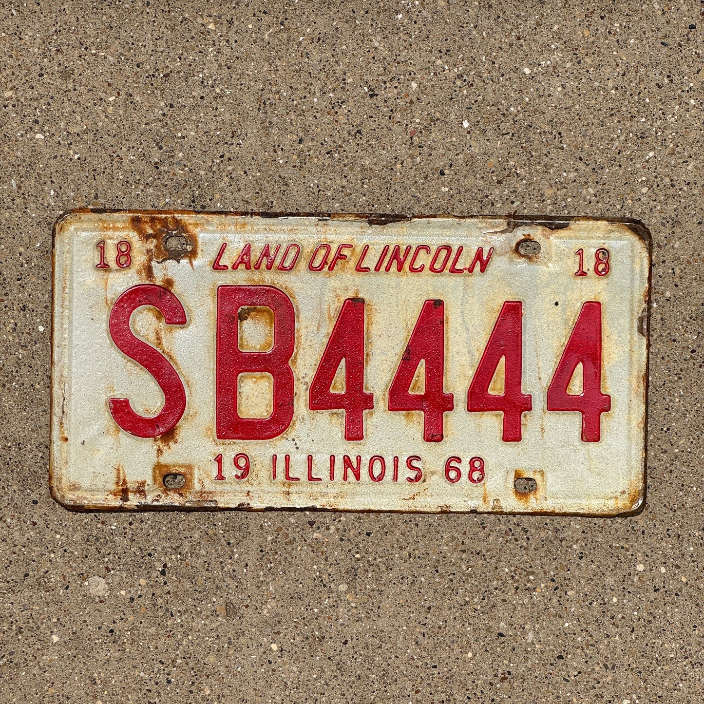 Photo of a 1968 Illinois License Plate Auto Tag 1 Garage Decor Repeat Repeating SB 4444