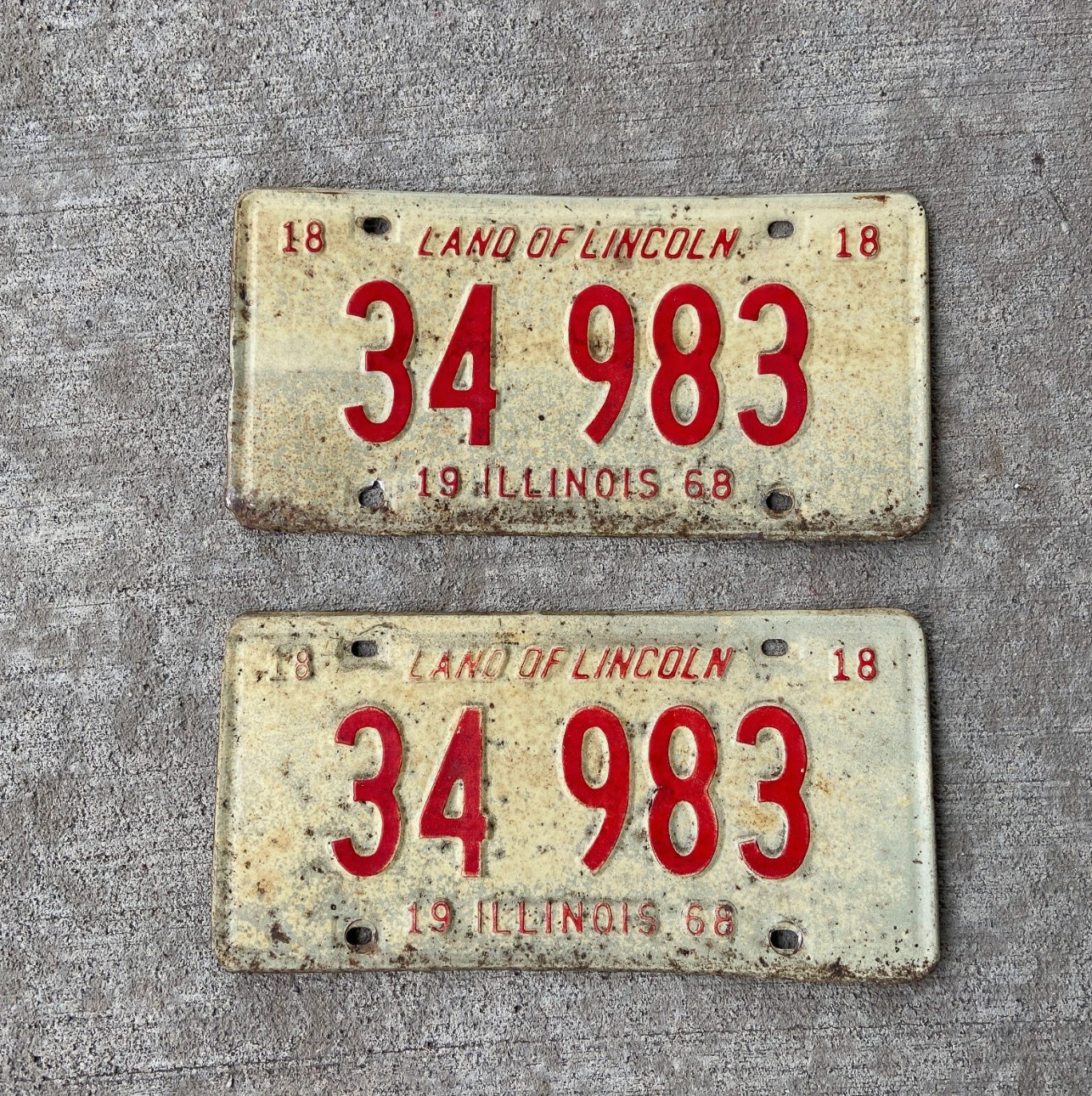 Photo of a 1968 Illinois License Plate Pair Auto Tag Garage Decor Vintage 34983 with original patina
