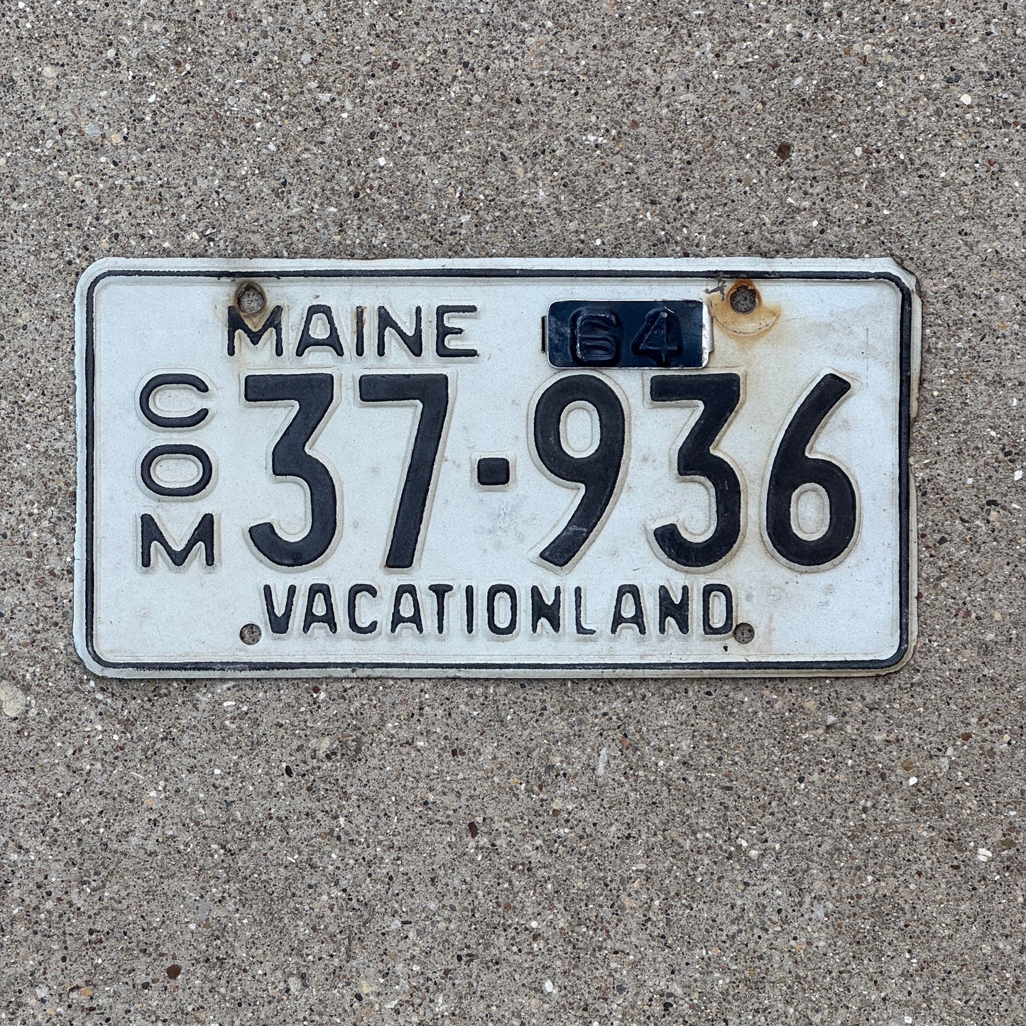 Photo of a 1968 Maine License Plate Auto Tag Garage Decor Vintage 202 231