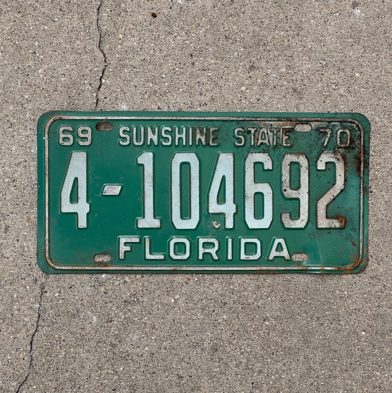 Photo of a 1969 1970 Florida License Plate Auto Tag Garage Decor Vintage Pinellas Pinellas 4 104692