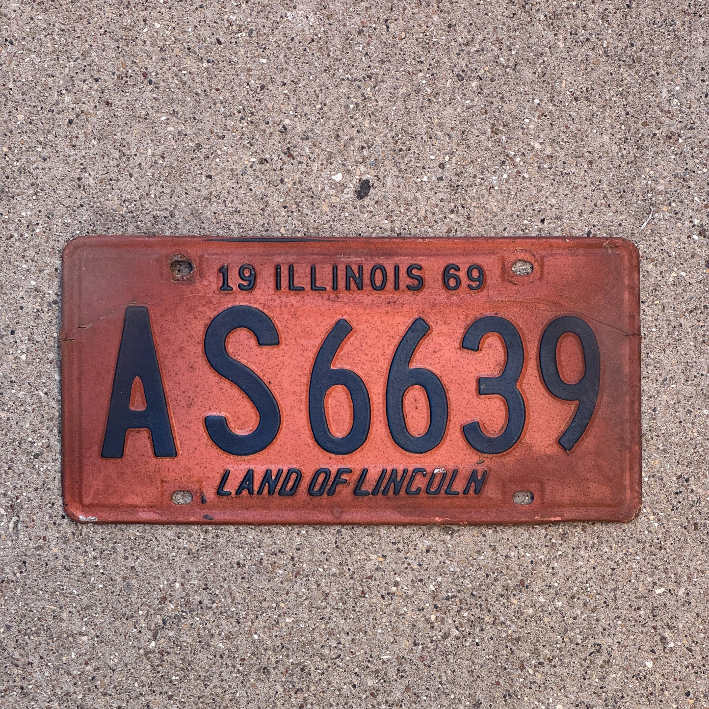 Photo of a 1969 Illinois License Plate Auto Tag 1 Vintage Garage AS 6639 with original patina