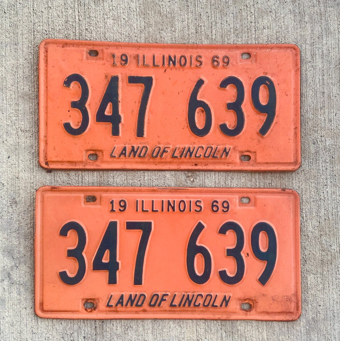 Photo of a 1969 Illinois License Plate Pair Auto Tag Garage Decor Vintage 347639 with original patina