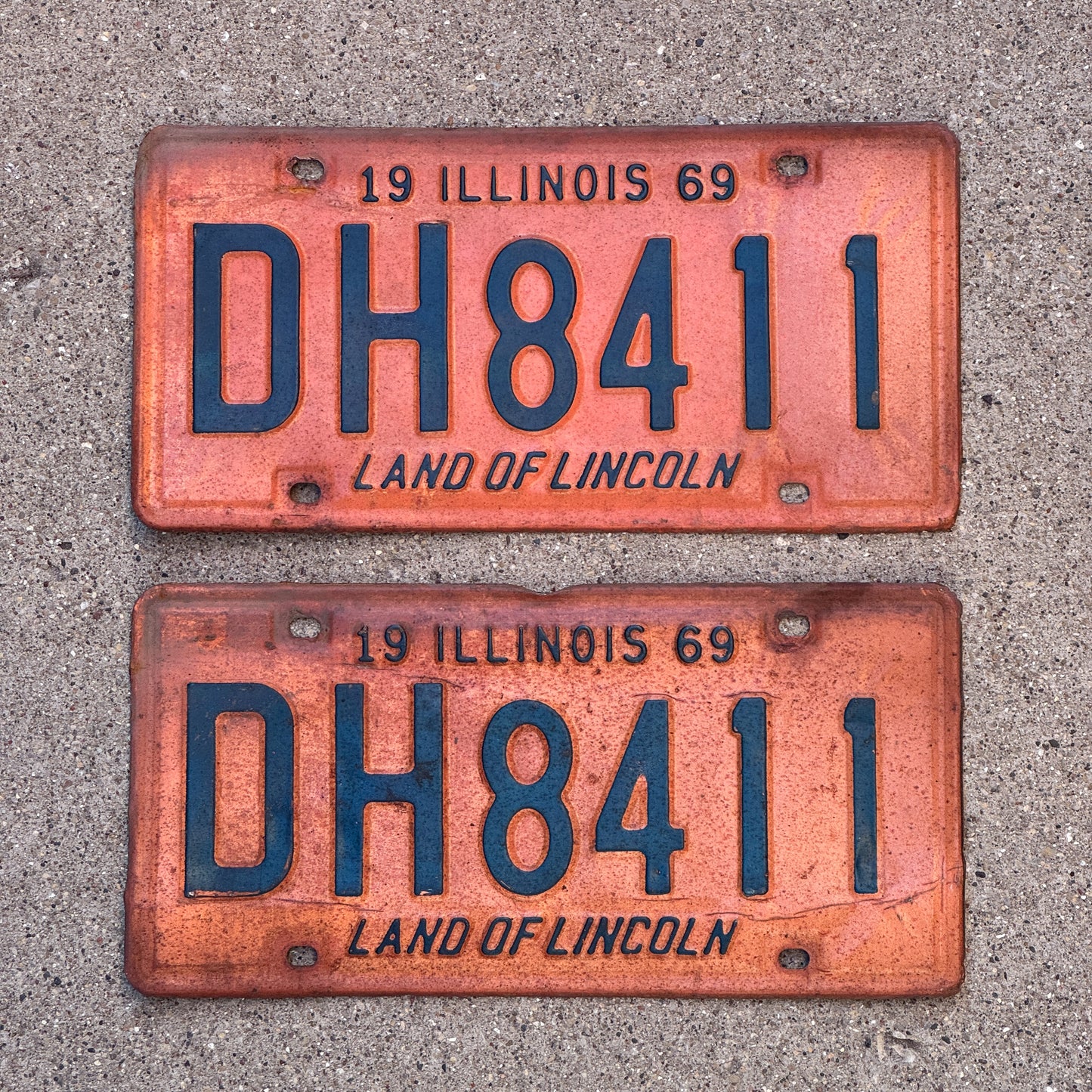 Photo of a 1969 Illinois License Plate Pair Auto Tag Garage Decor Vintage DH 8411 with original patina