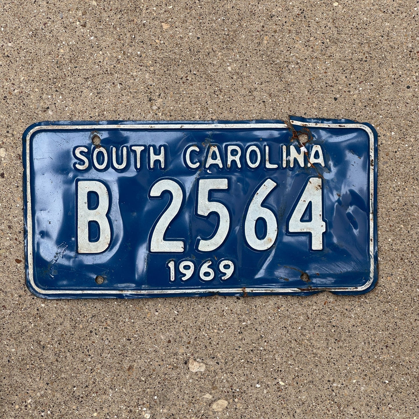 Photo of a 1969 South Carolina License Plate Auto Tag Garage Decor Vintage B 2564