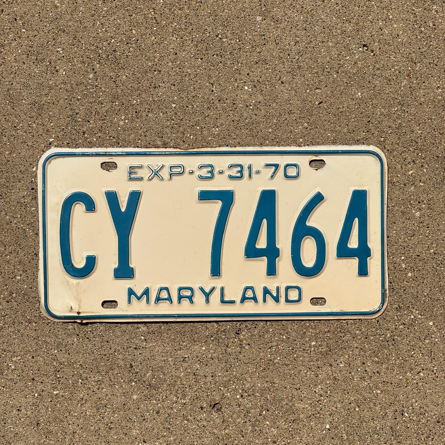 Photo of a 1970 Maryland License Plate Auto Tag Garage Decor Vintage CY 7464