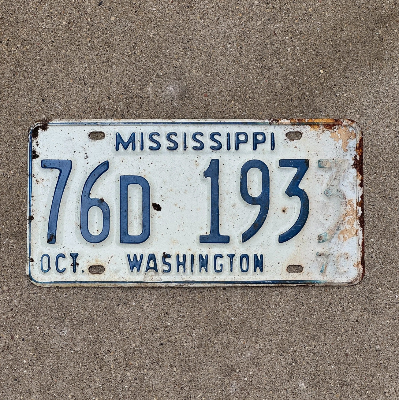 Photo of a 1970 Mississippi License Plate Auto Tag Garage Decor Vintage 76D 1933