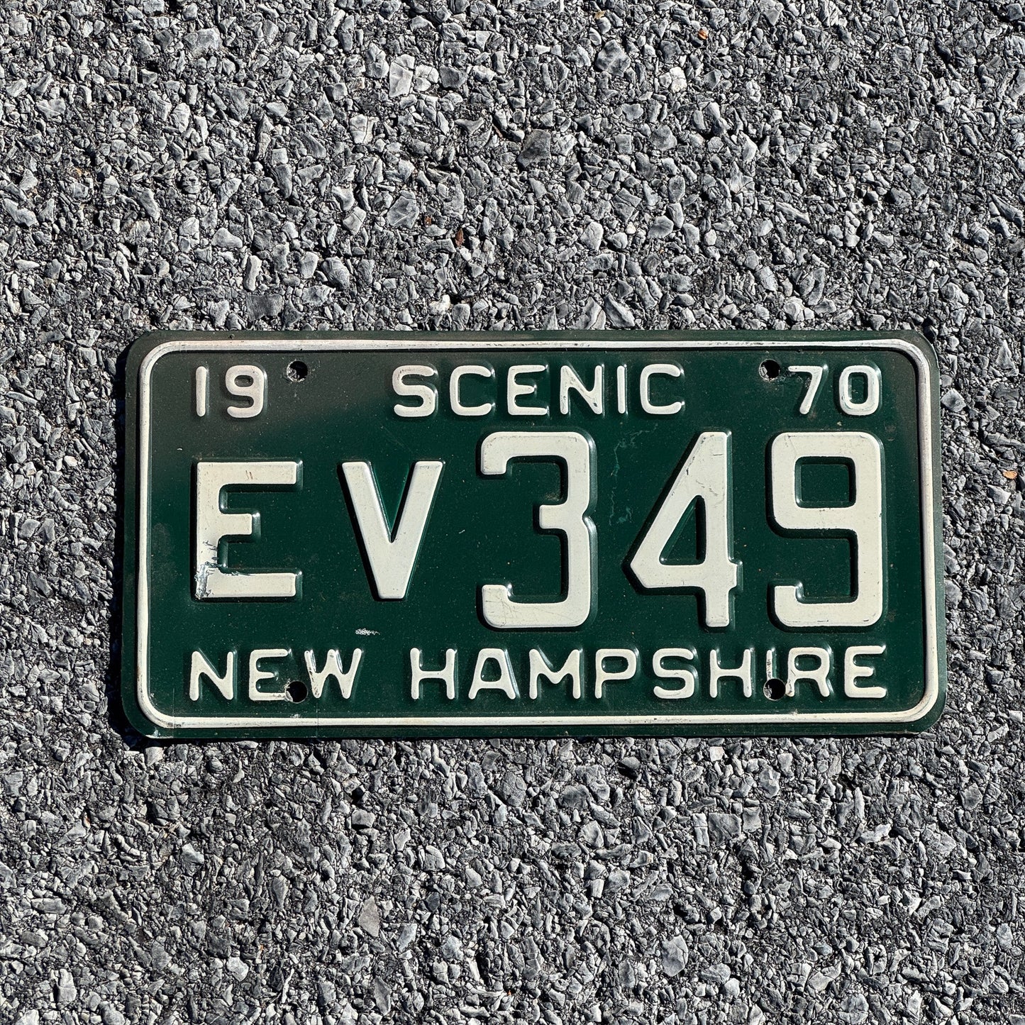 Photo of a 1970 New Hampshire License Plate Auto Tag 1 Garage Decor EV 349